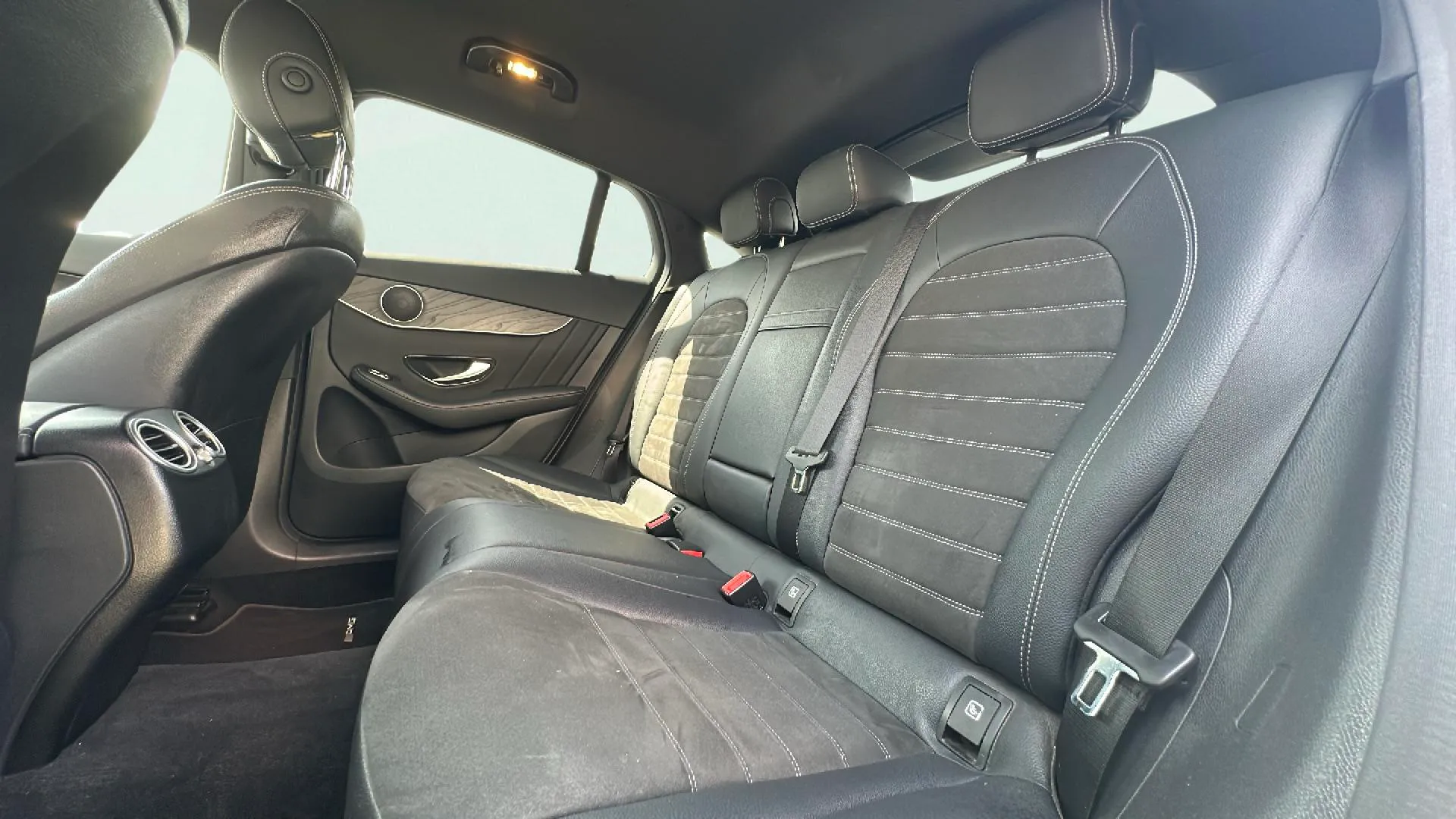 Mercedes-Benz GLC 200 d 4MATIC - foto 17