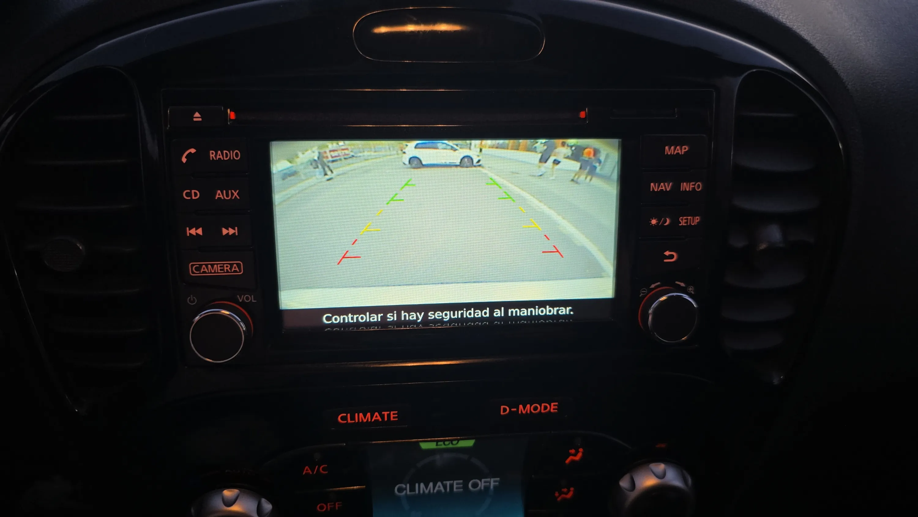 Nissan Juke DIG-T DCT N-Connecta - foto 26