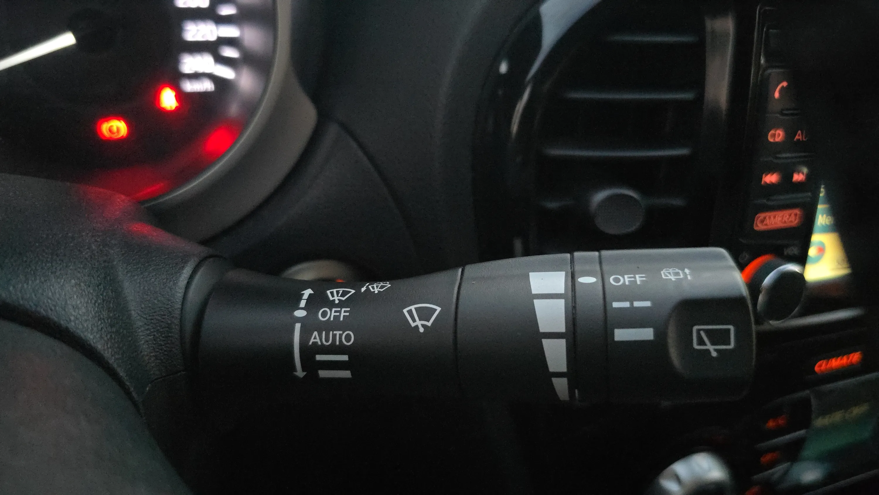 Nissan Juke DIG-T DCT N-Connecta - foto 23