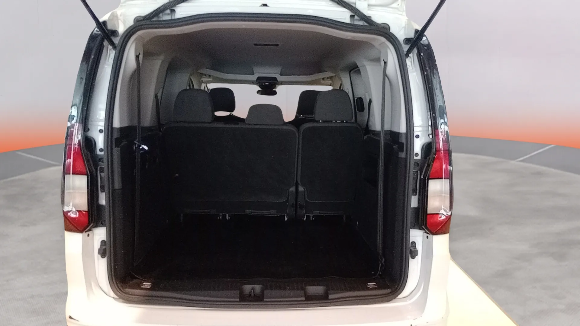 Volkswagen Caddy Beach 2.0 TDI BMT - foto 20