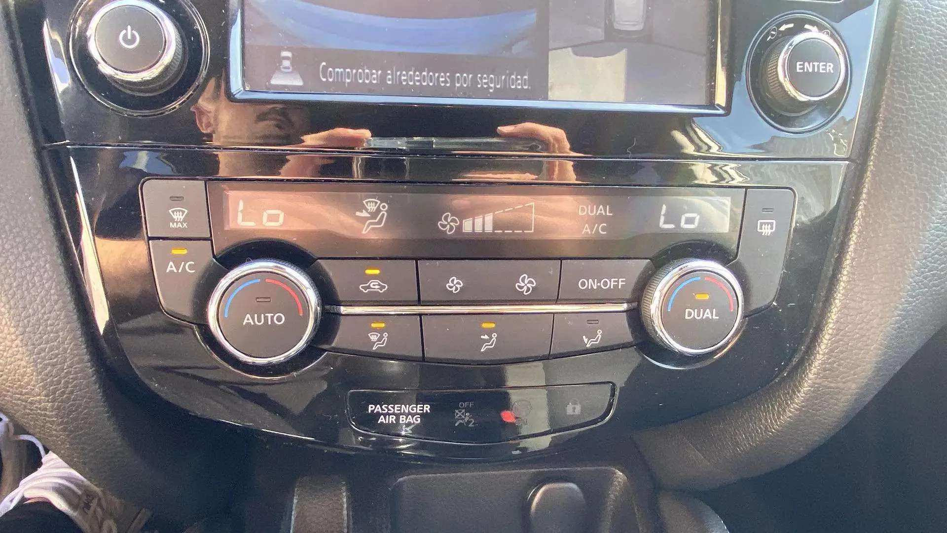 Nissan Qashqai dCi E6D N-Connecta - foto 19