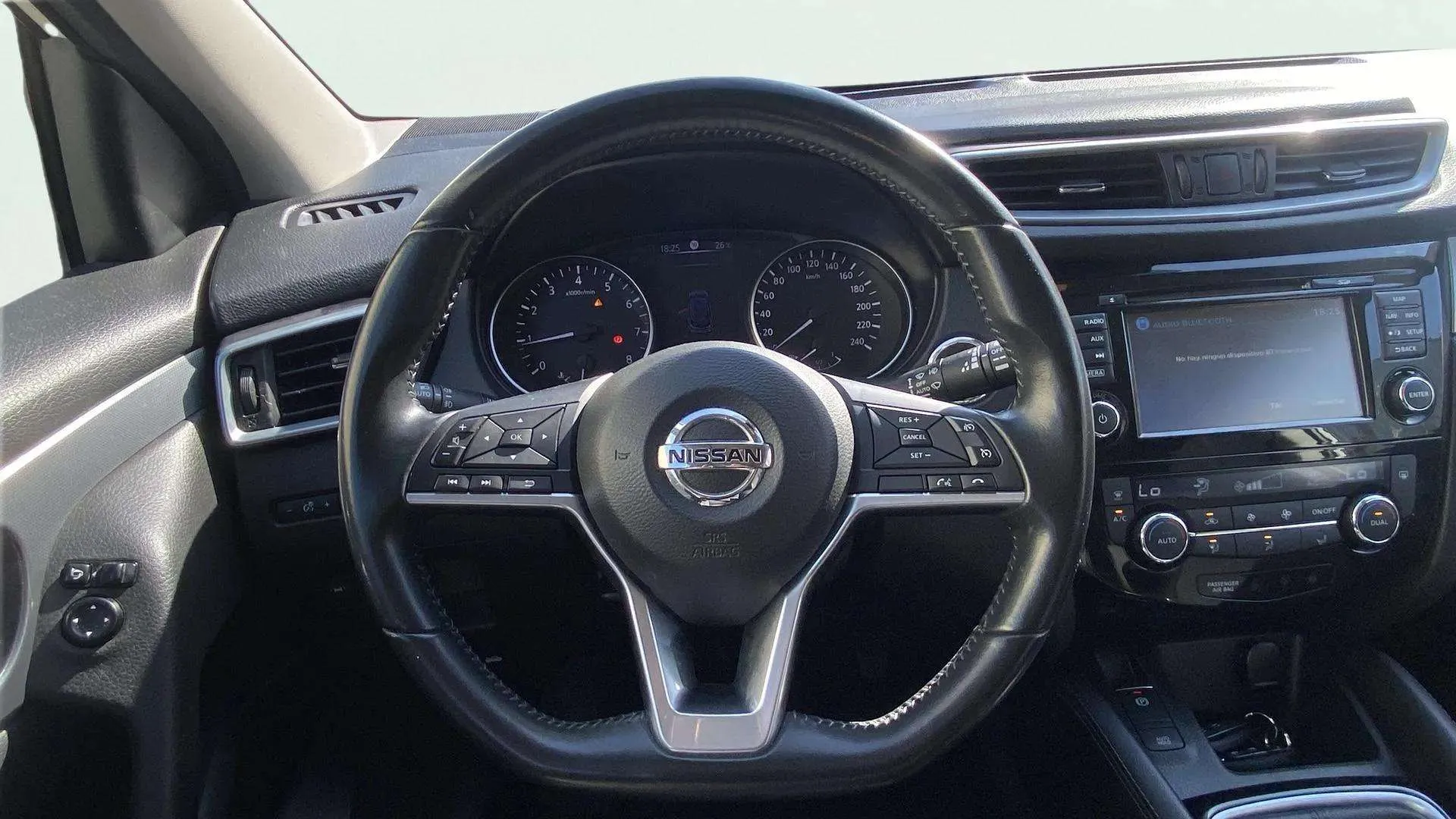 Nissan Qashqai dCi E6D N-Connecta - foto 9