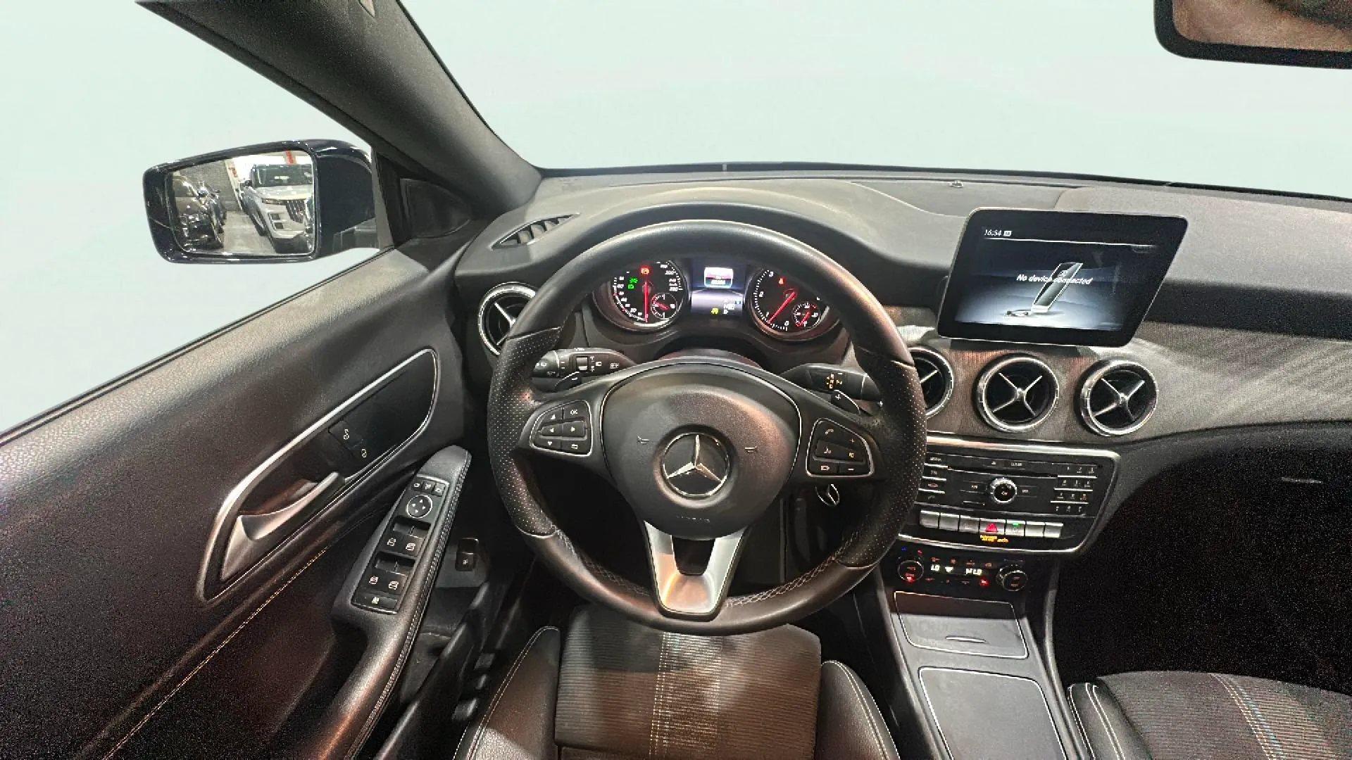 Mercedes-Benz CLA 200 d Shooting Brake - foto 10