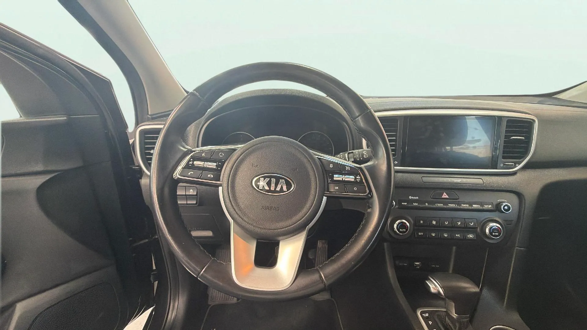 Kia Sportage 1.6 MHEV Business DCT 4x2 - foto 17