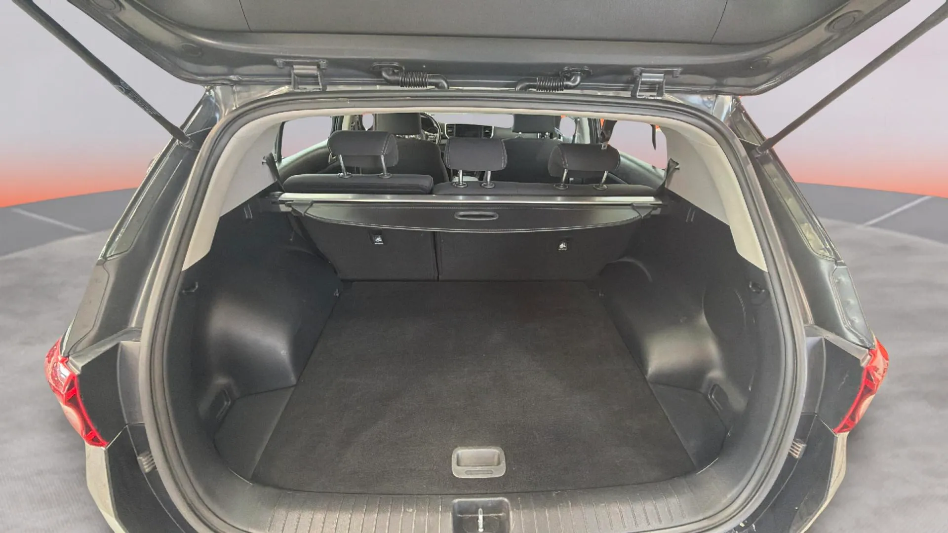 Kia Sportage 1.6 MHEV Business DCT 4x2 - foto 9