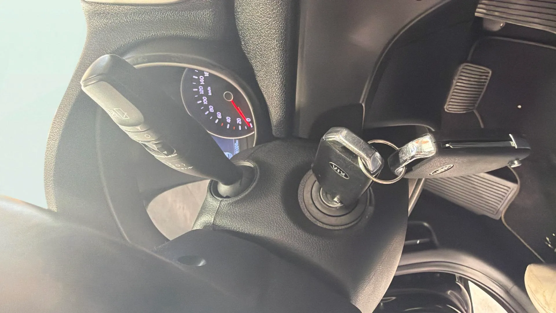 Kia Sportage 1.6 MHEV Business DCT 4x2 - foto 12
