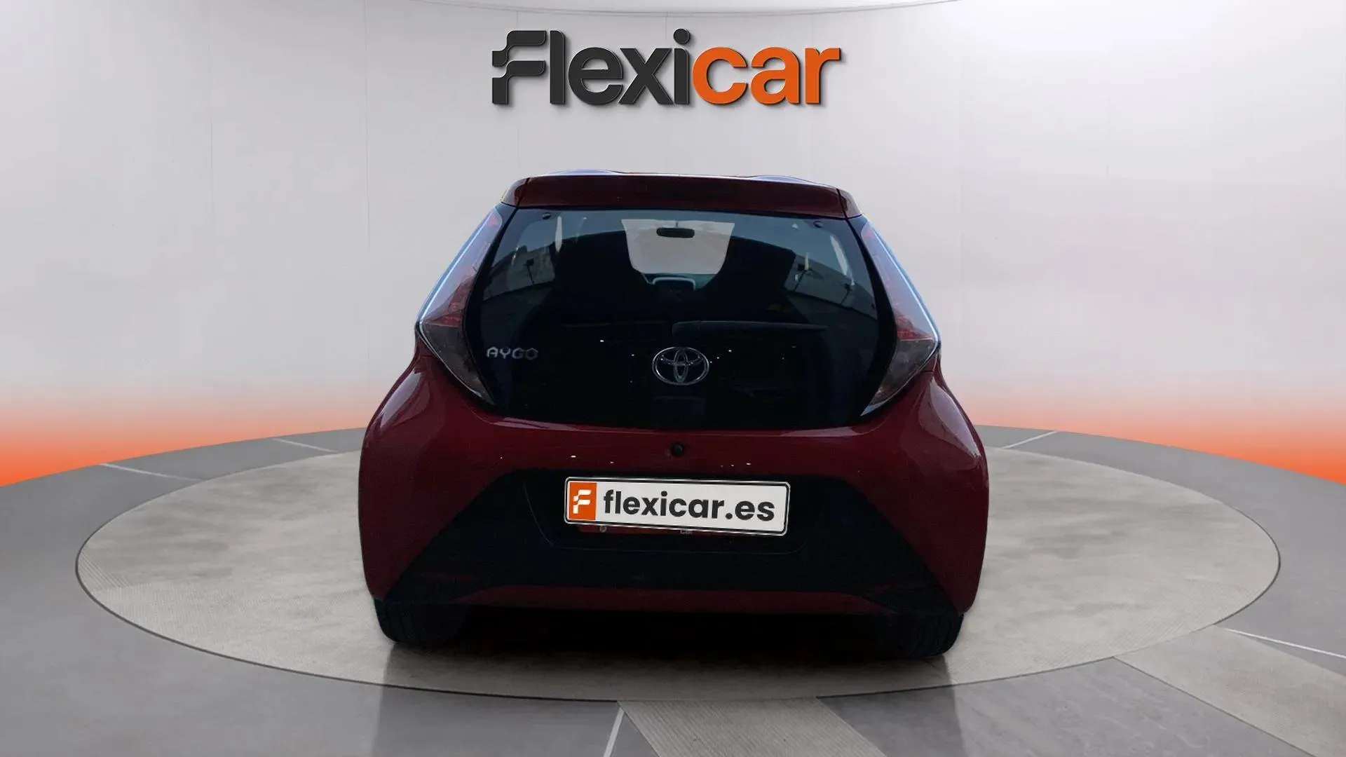 Toyota Aygo 1.0 70 x-play - foto 6
