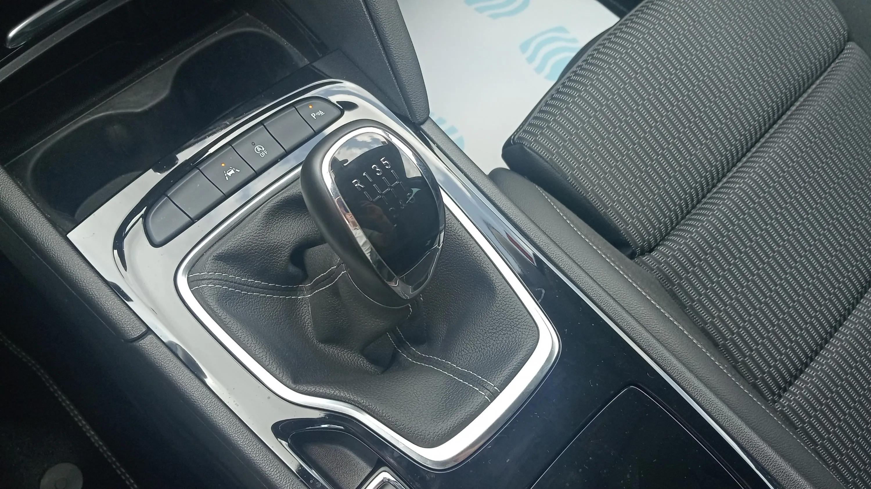 Opel Insignia GS 1.5 Turbo XFL Selective - foto 20