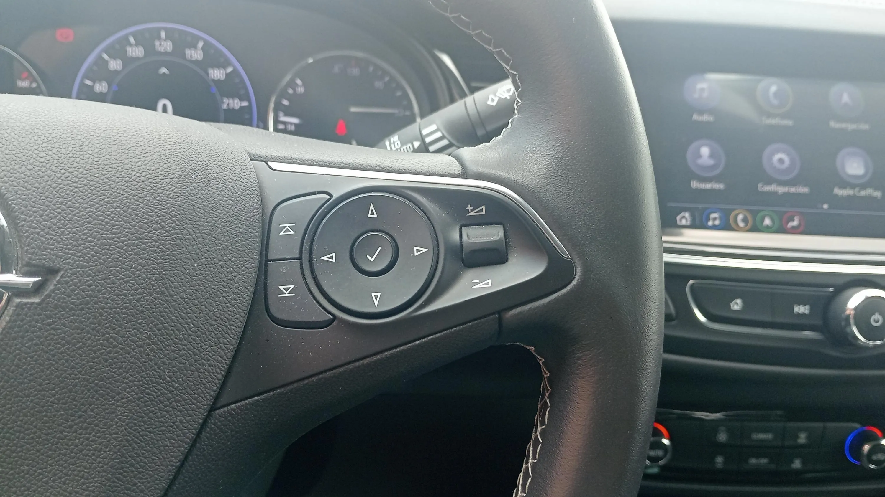 Opel Insignia GS 1.5 Turbo XFL Selective - foto 17
