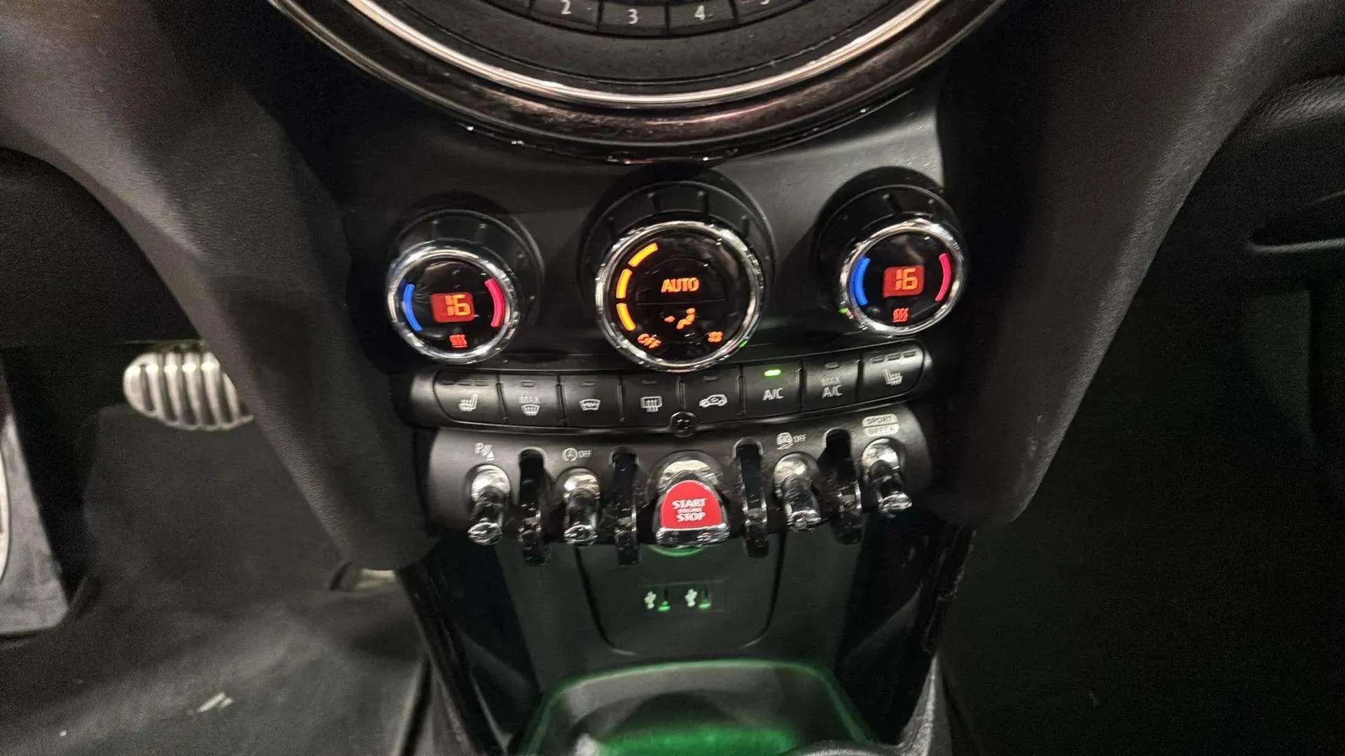 MINI Cooper John Cooper Works - foto 19