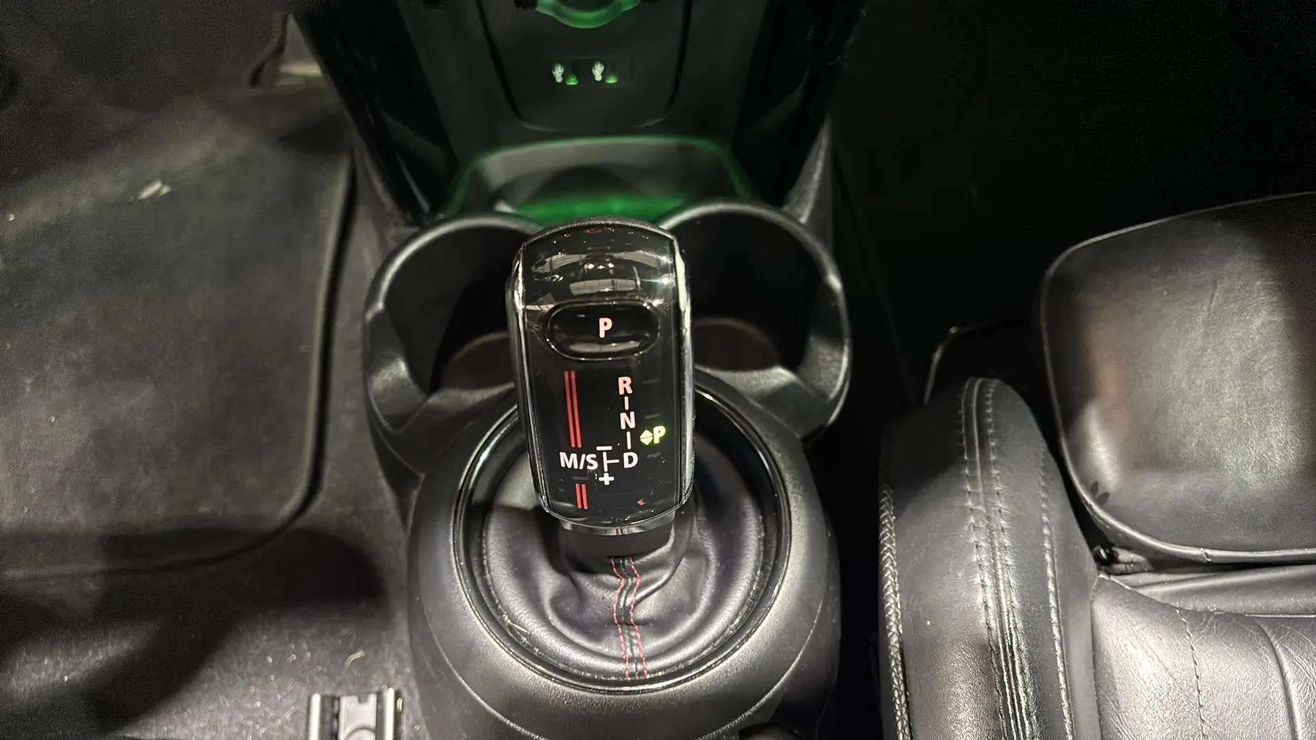 MINI Cooper John Cooper Works - foto 16