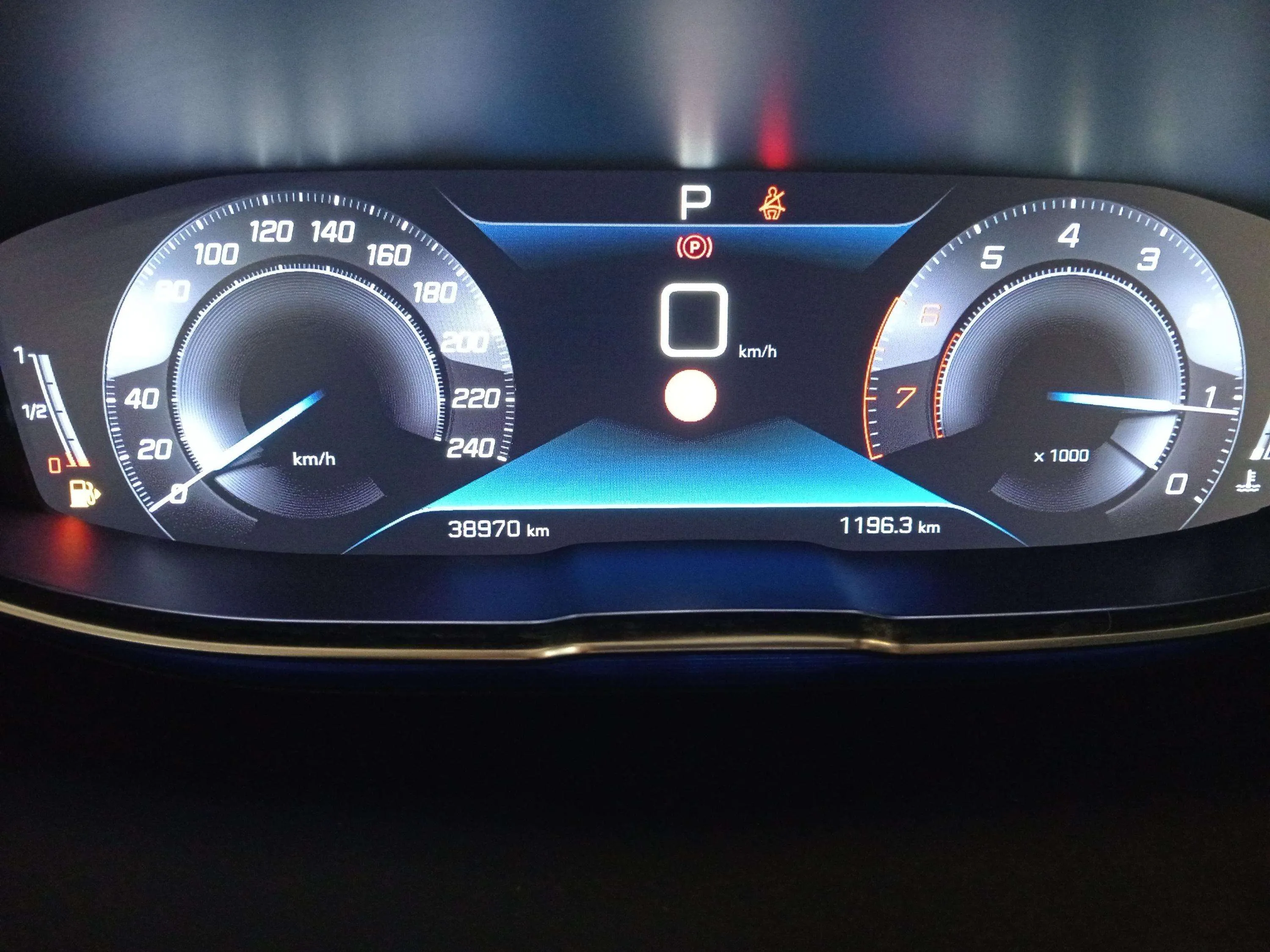 Peugeot 3008 1.2 PureTech Allure EAT8 - foto 9