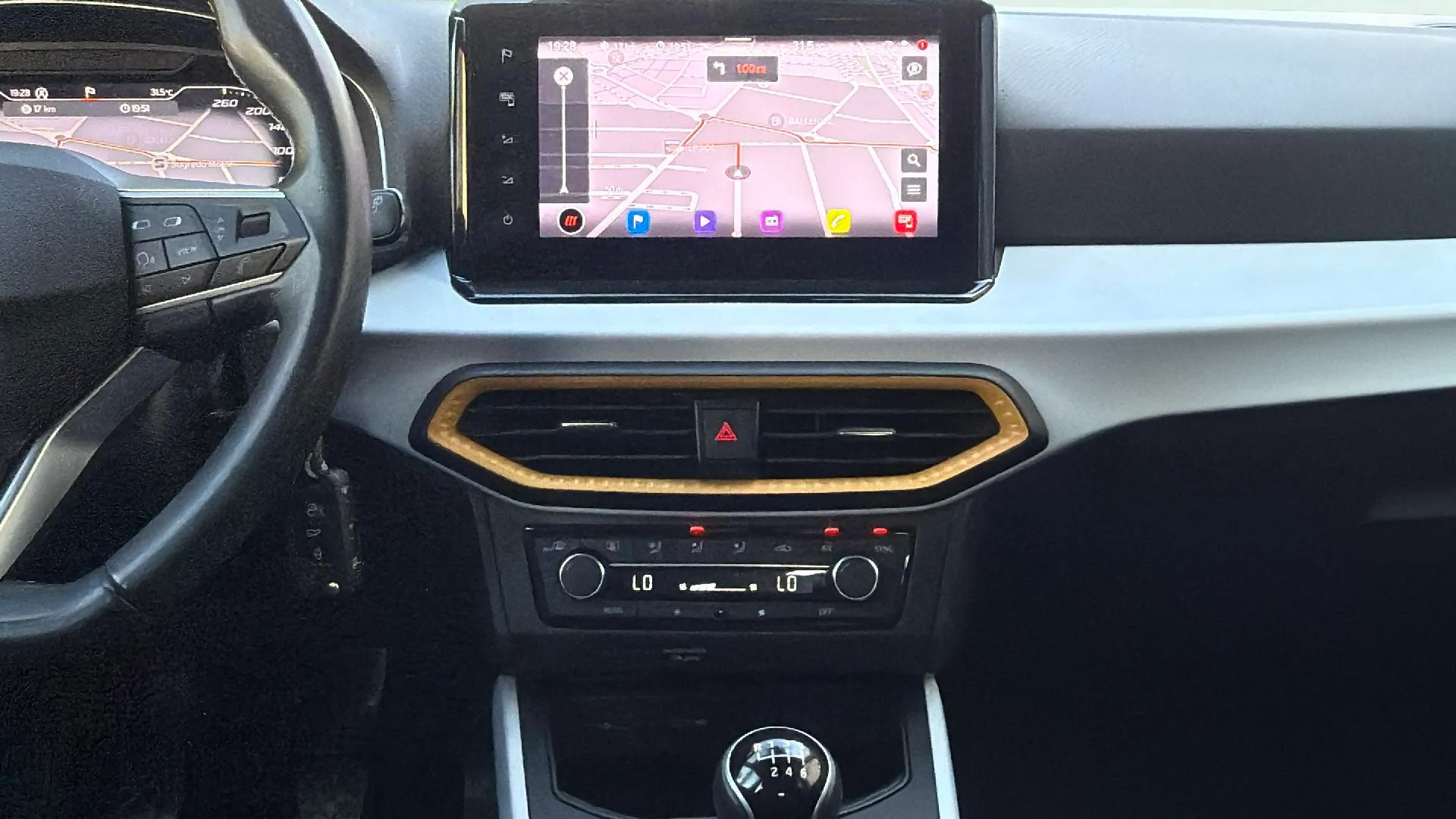 SEAT Arona 1.0 TSI Style - foto 10