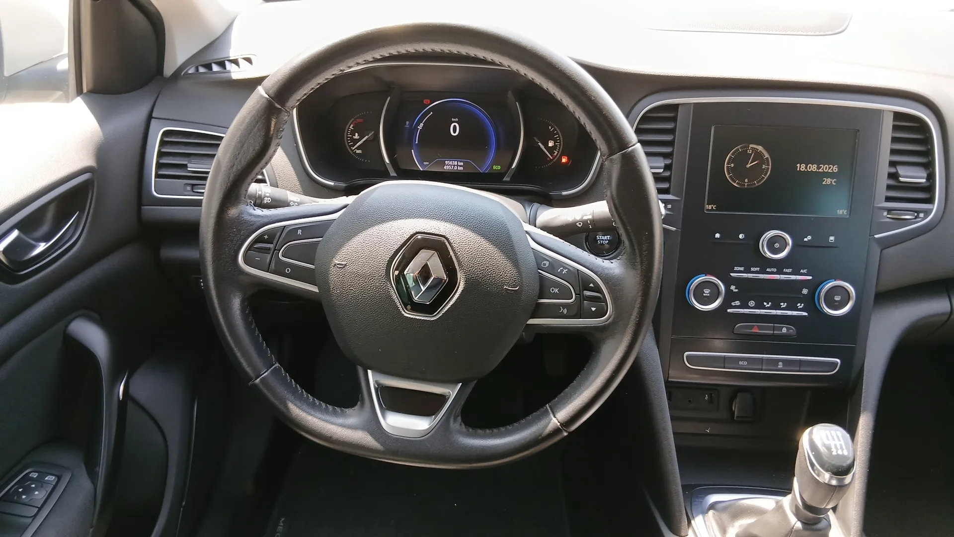 Renault Mégane Limited Energy TCe - foto 8