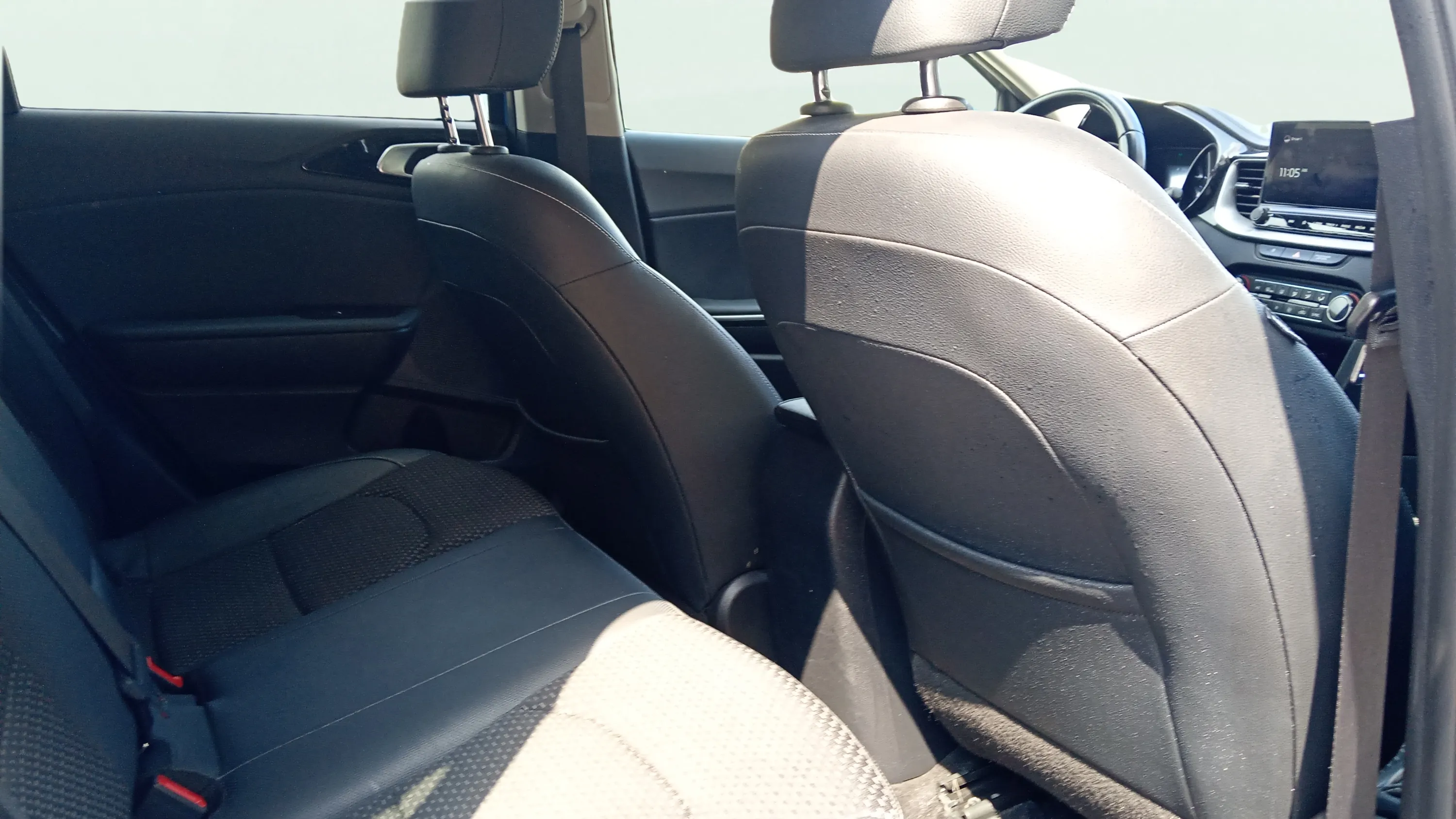 Kia Ceed 1.0 T-GDi Tech - foto 17