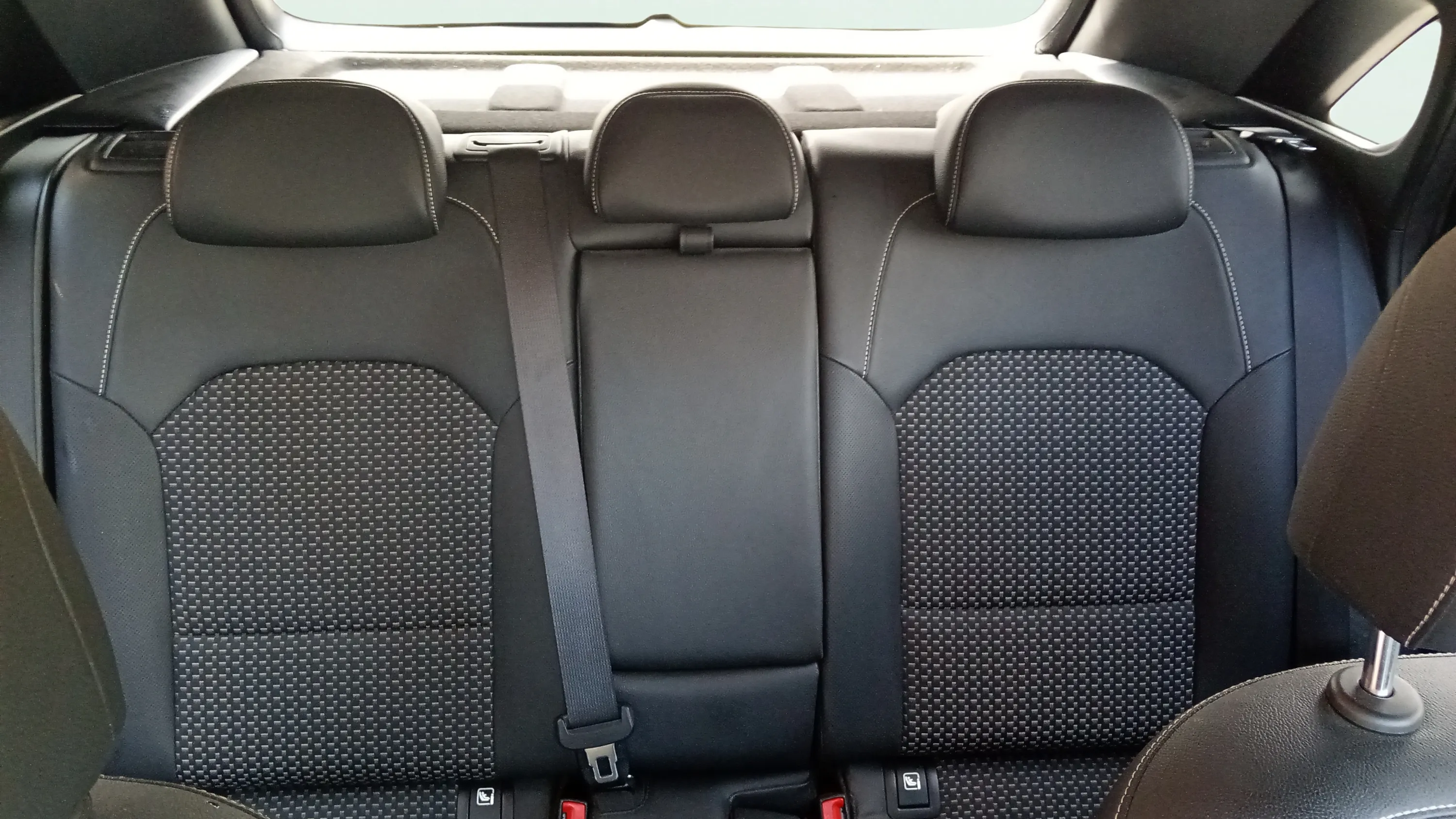 Kia Ceed 1.0 T-GDi Tech - foto 18