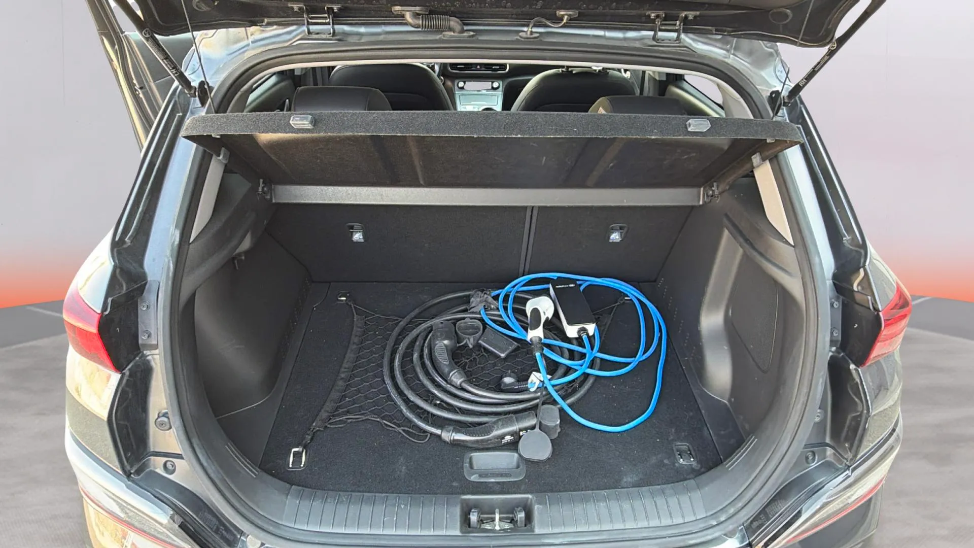 Hyundai Kona EV Maxx - foto 21