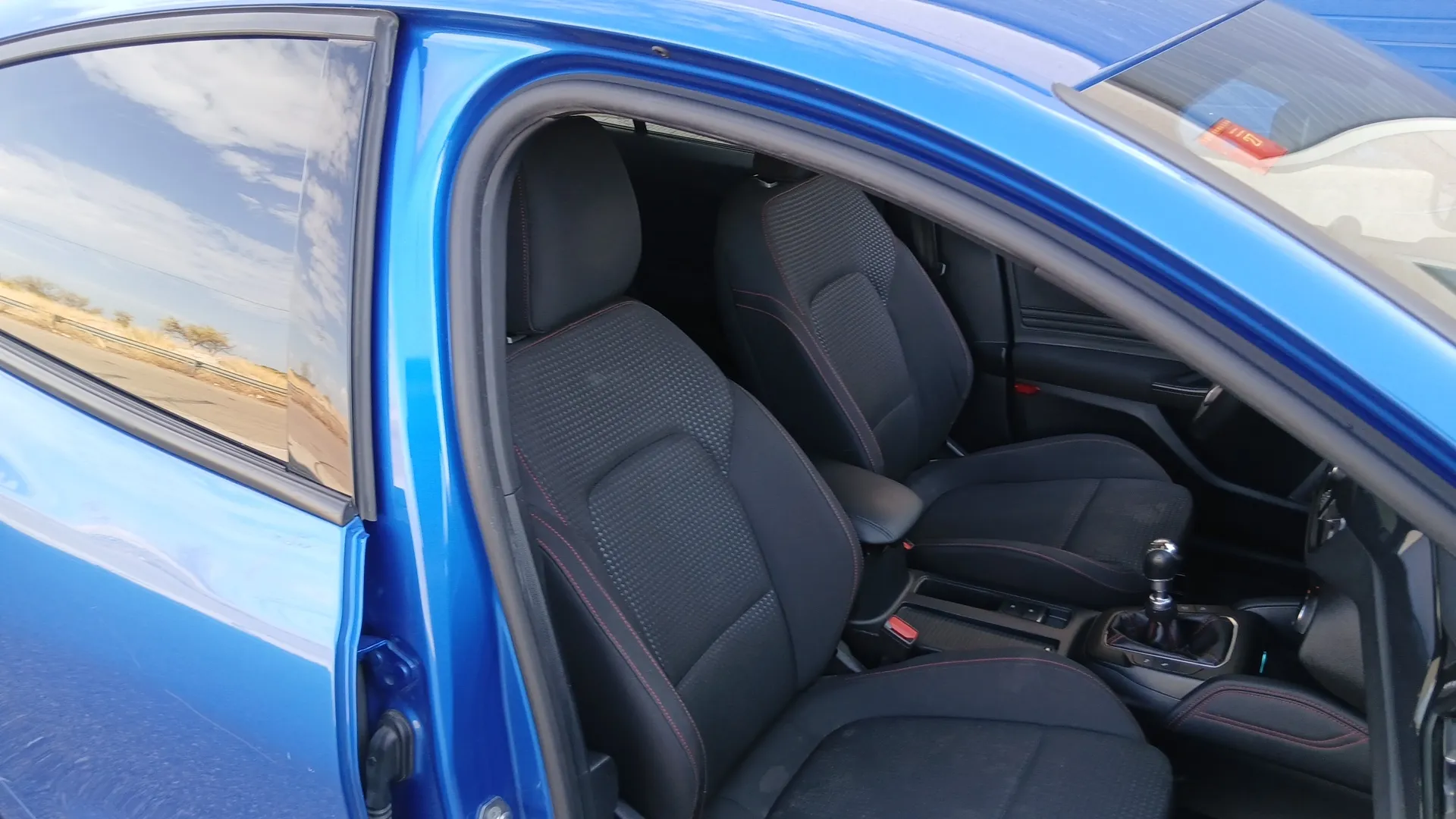 Ford Focus 1.0 EcoBoost ST-Line - foto 19