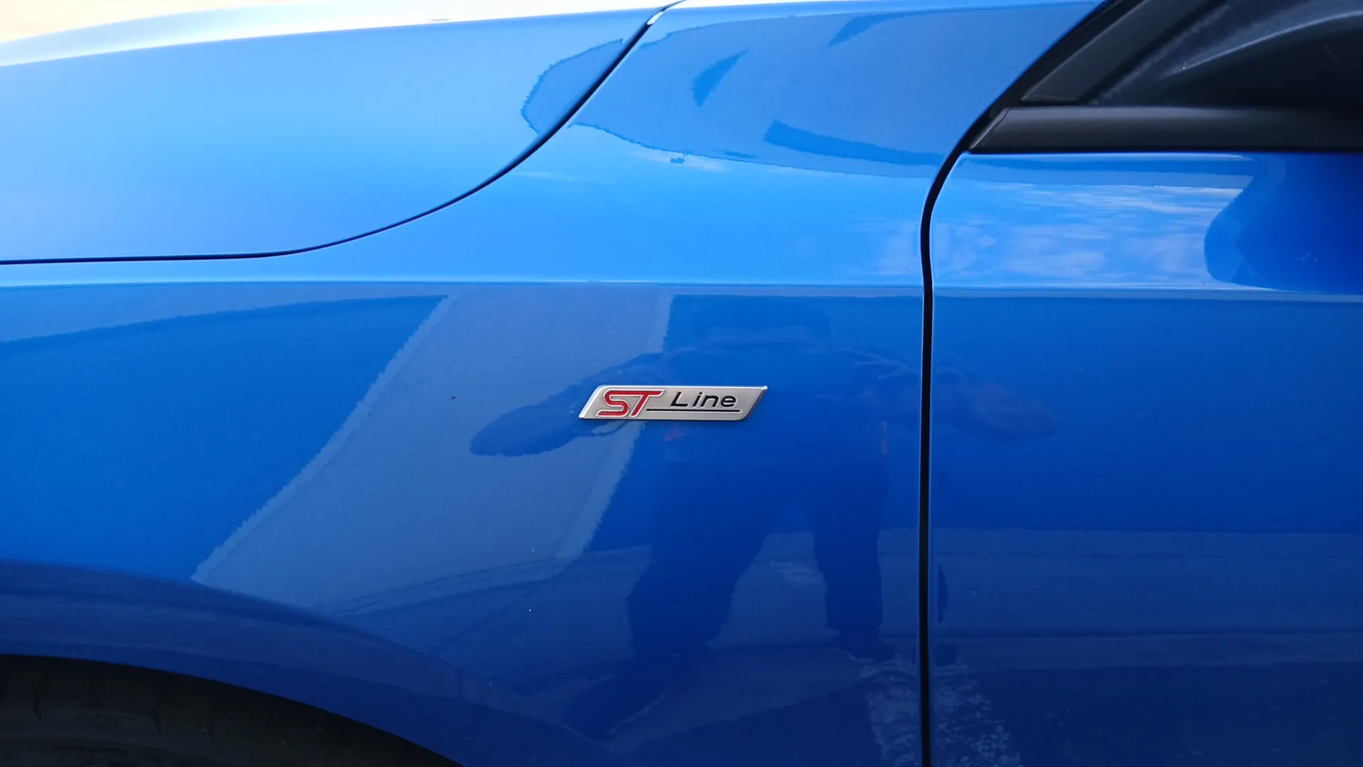 Ford Focus 1.0 EcoBoost ST-Line - foto 23