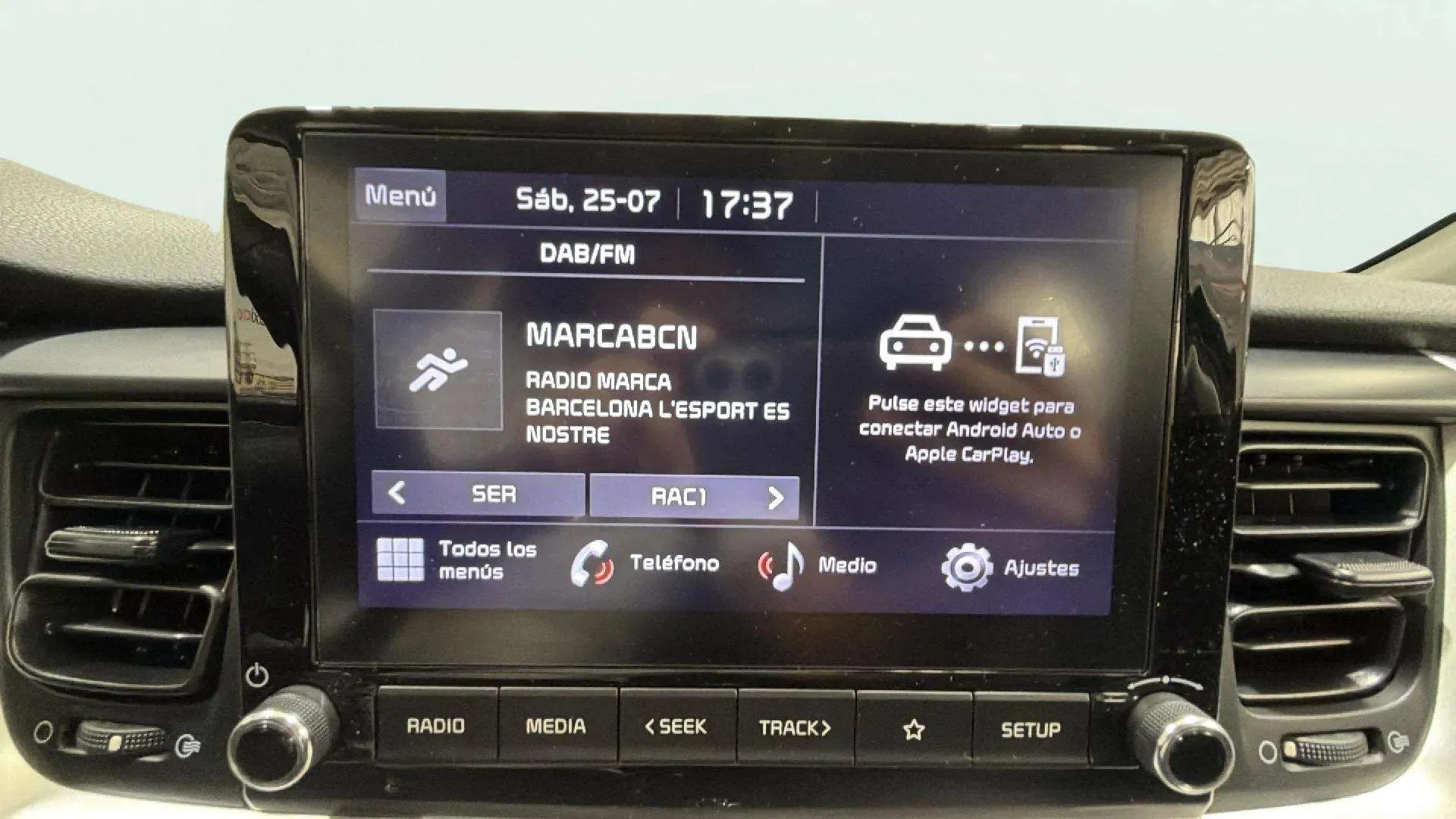 Kia Stonic 1.2 DPi Concept - foto 24