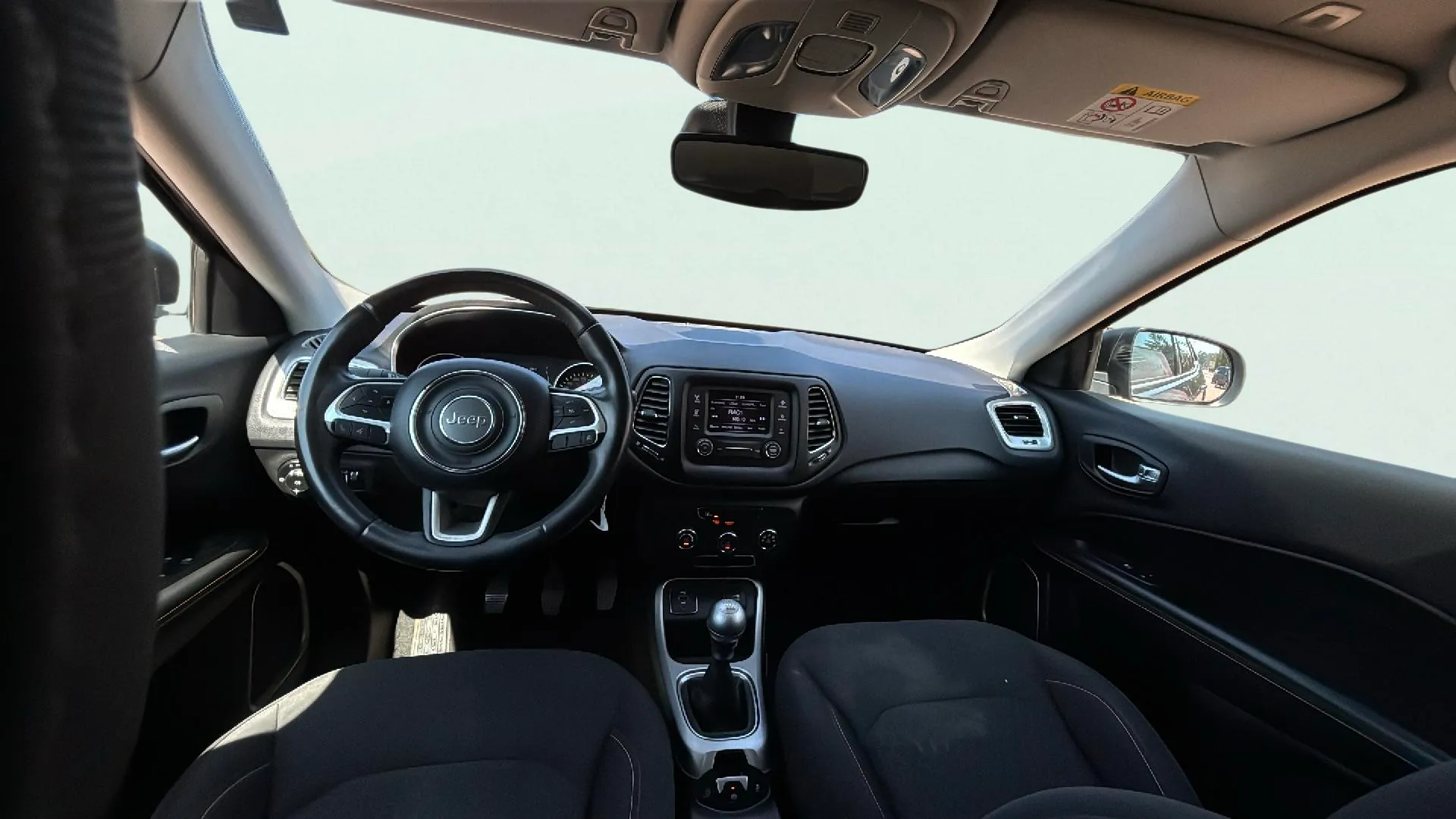 Jeep Compass 1.4 Mair Limited 4x2 - foto 16