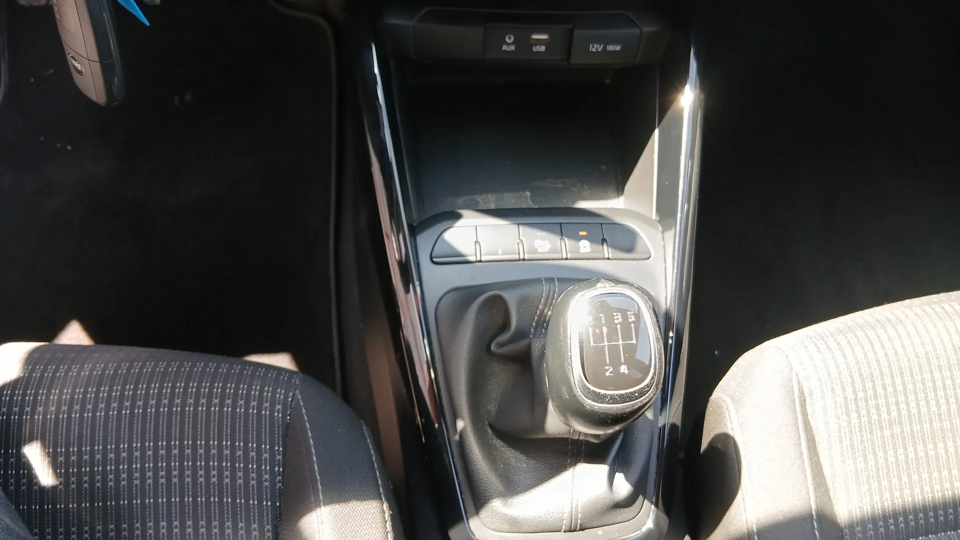 Kia Stonic 1.0 T-GDi Business - foto 16