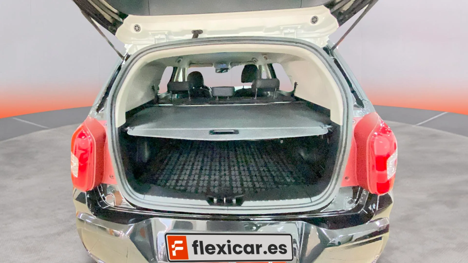 SsangYong Tivoli G15T Limited - foto 12
