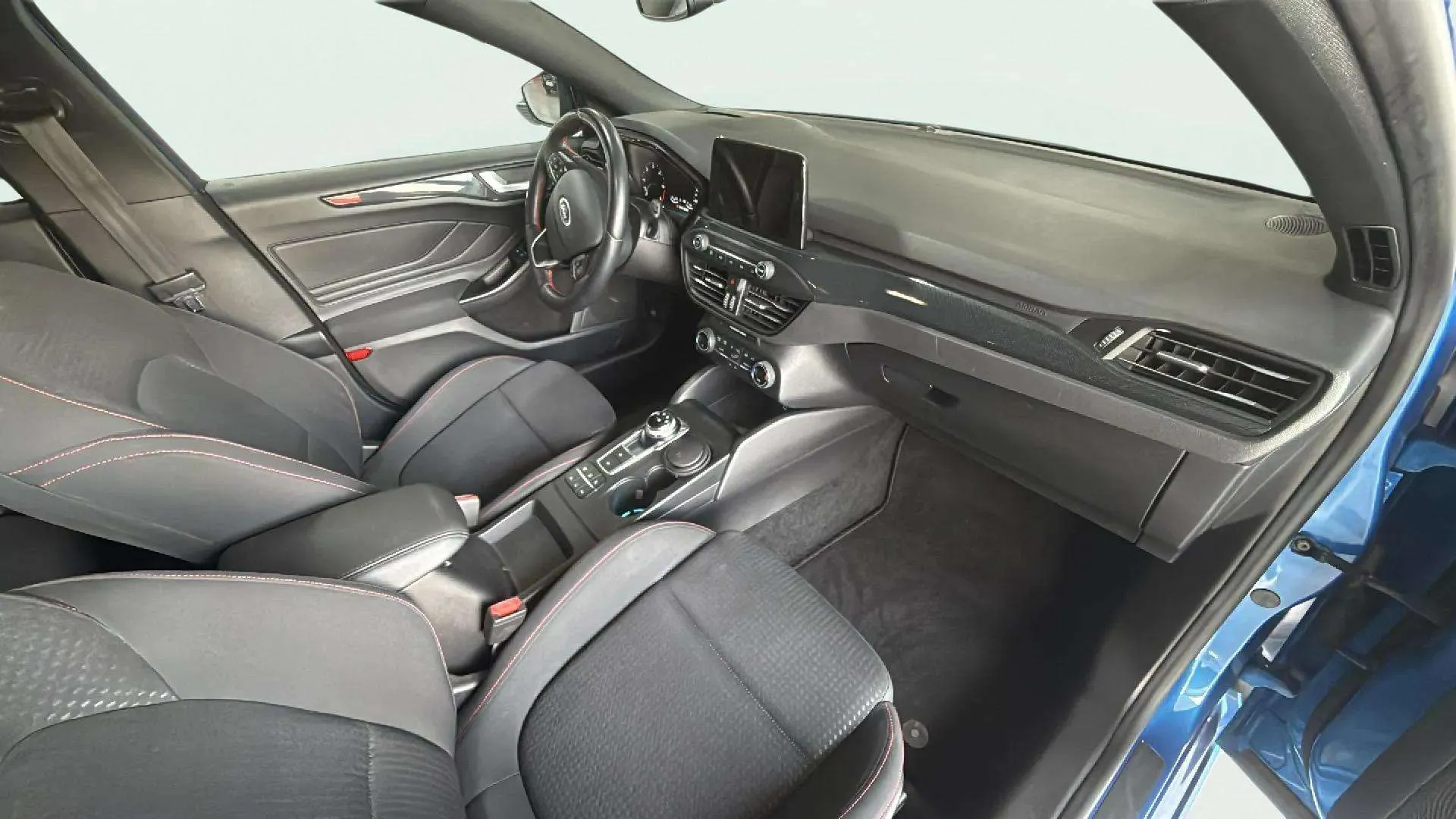 Ford Focus 1.5 EcoBlue Titanium - foto 12