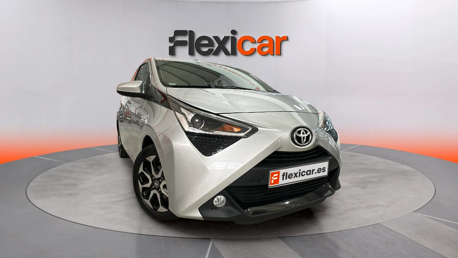 Toyota Aygo 1.0 70 x-play