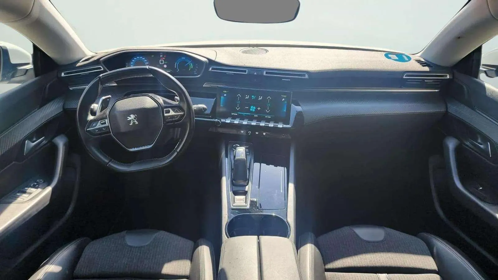 Peugeot 508 SW Allure Hybrid 225 e-EAT8 - foto 11