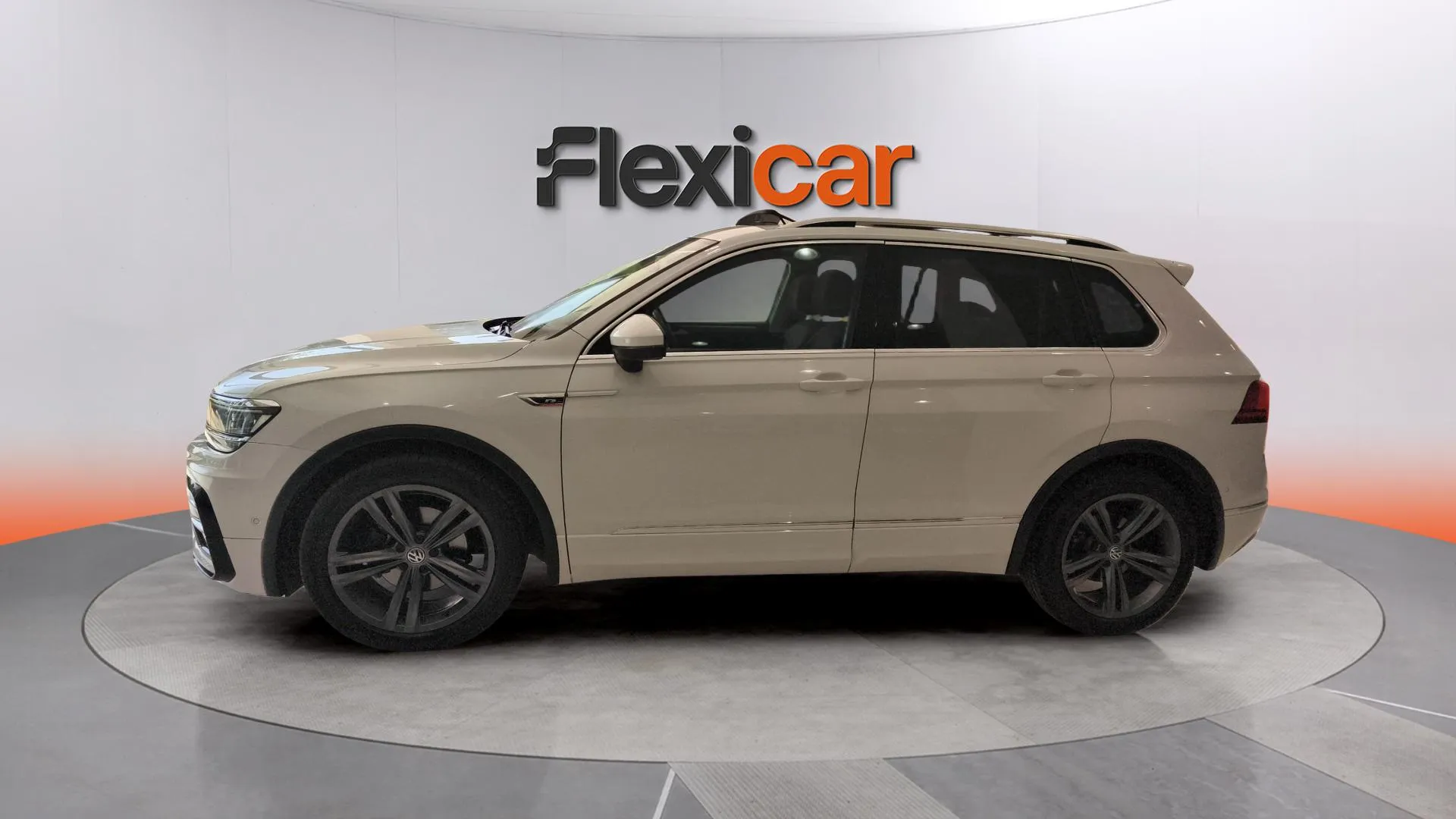 Volkswagen Tiguan Sport 2.0 TDI DSG - foto 5