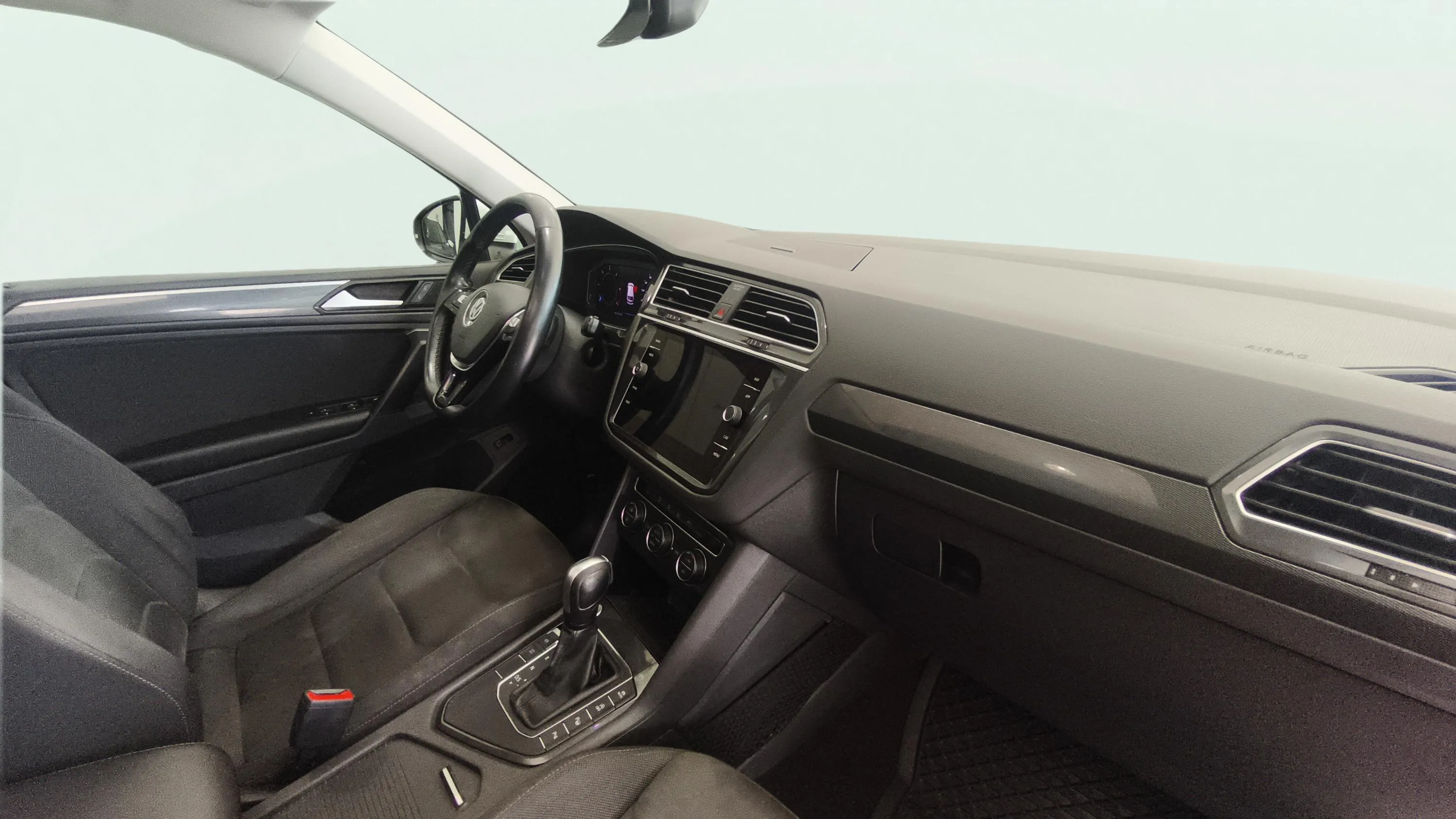 Volkswagen Tiguan Sport 2.0 TDI DSG - foto 8