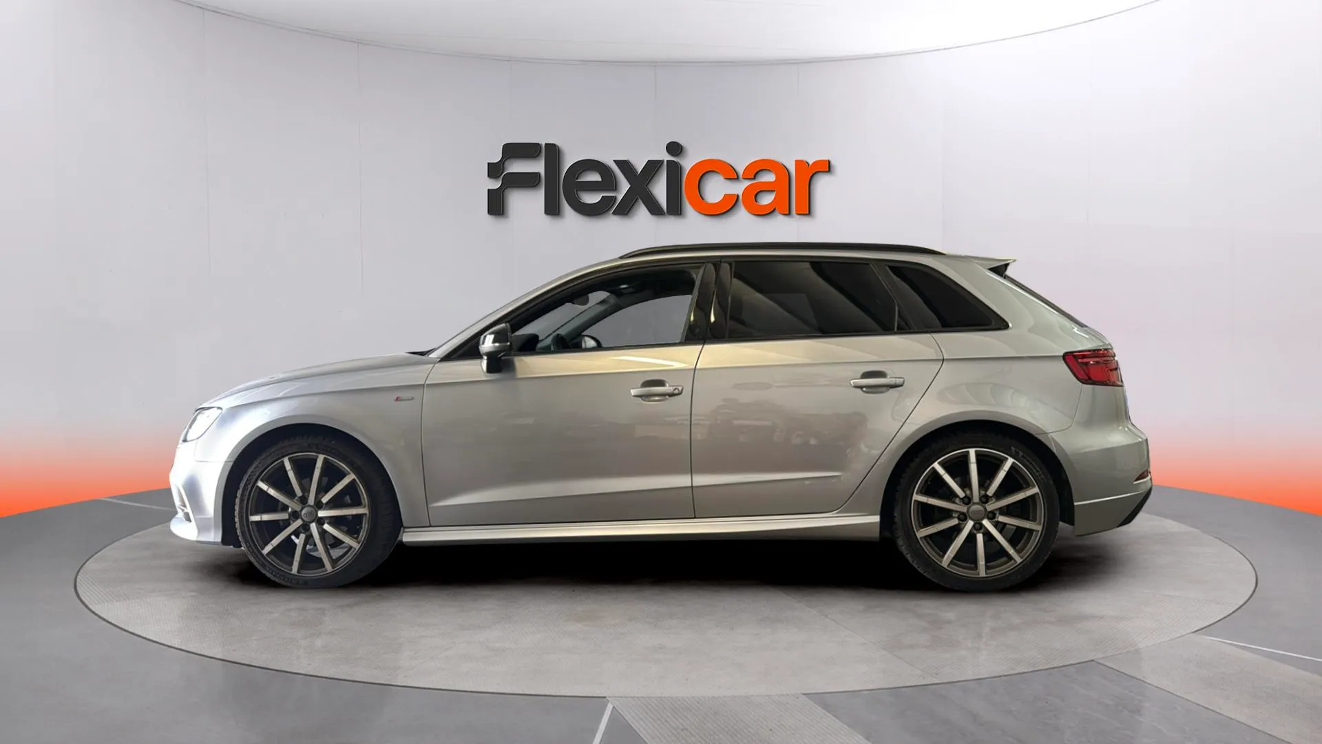 Audi A3 35 TFSI S tronic Sportback - foto 2