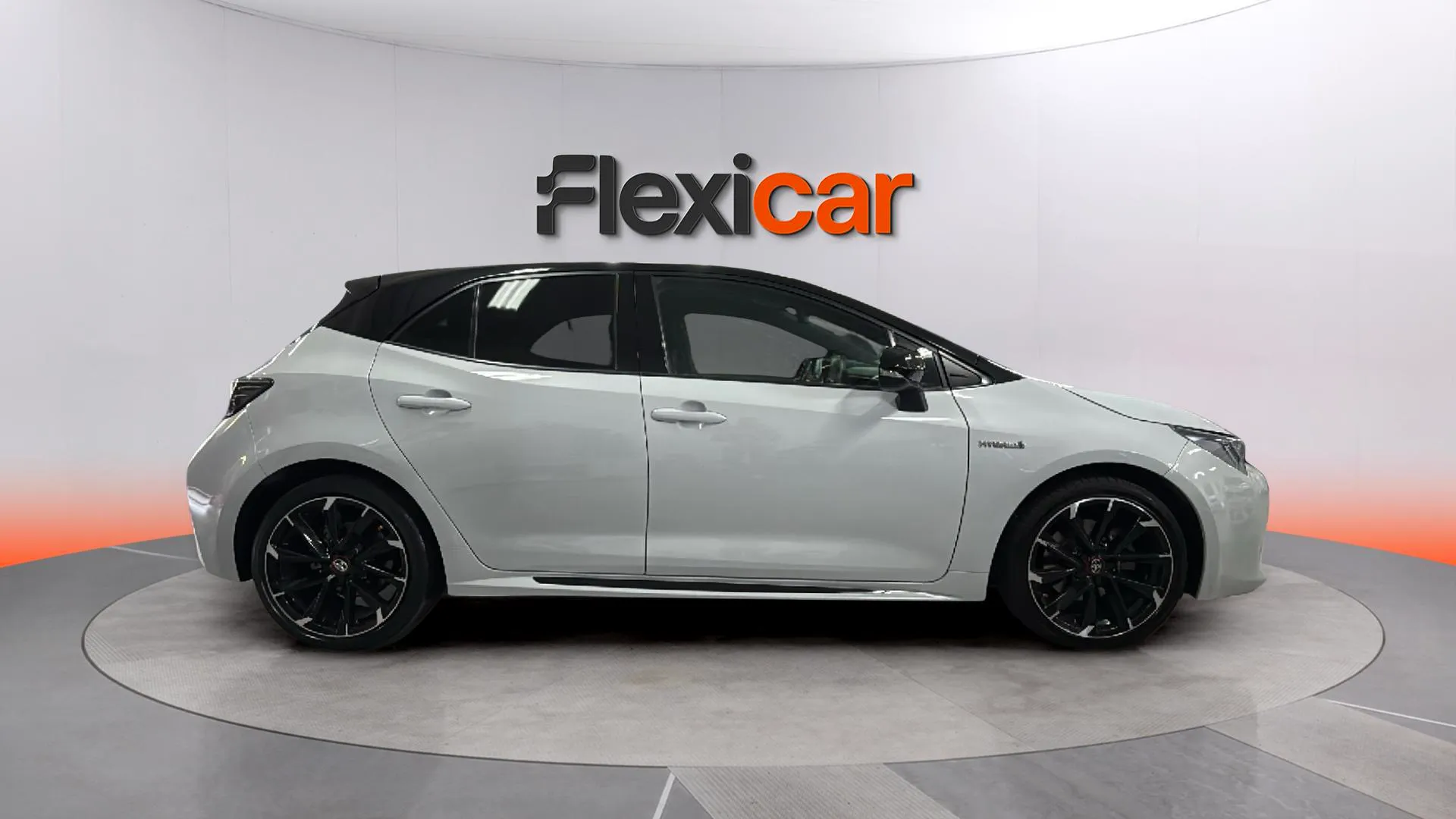 Toyota Corolla 2.0 180H GR-Sport E-CVT - foto 8