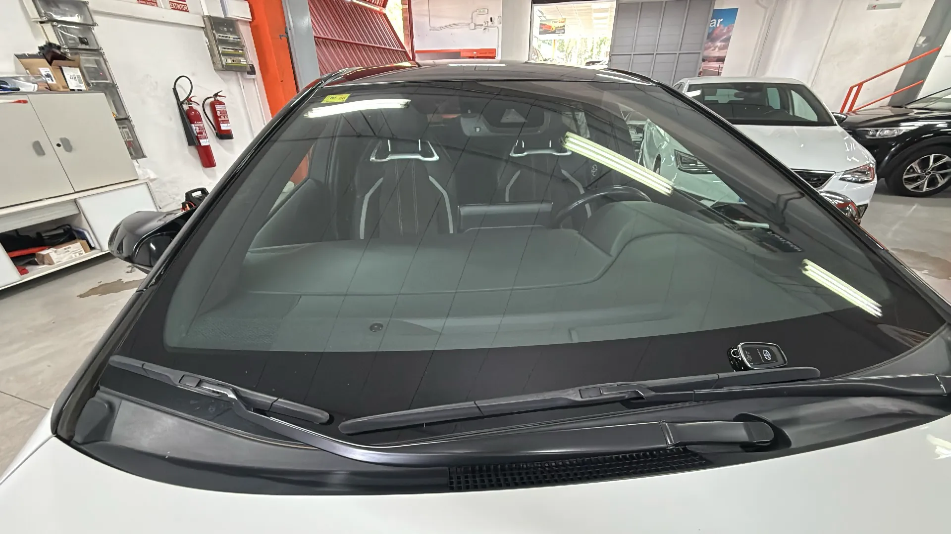 Toyota Corolla 2.0 180H GR-Sport E-CVT - foto 28