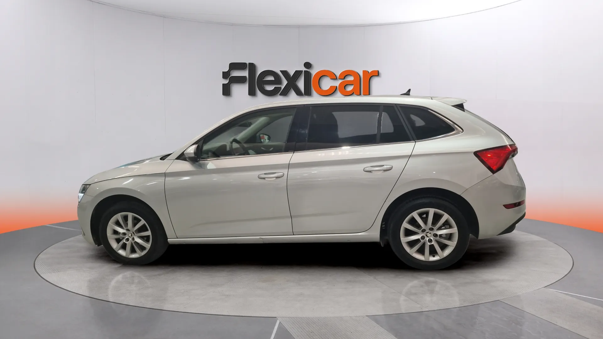 Škoda Scala 1.0 TSI Active - foto 4
