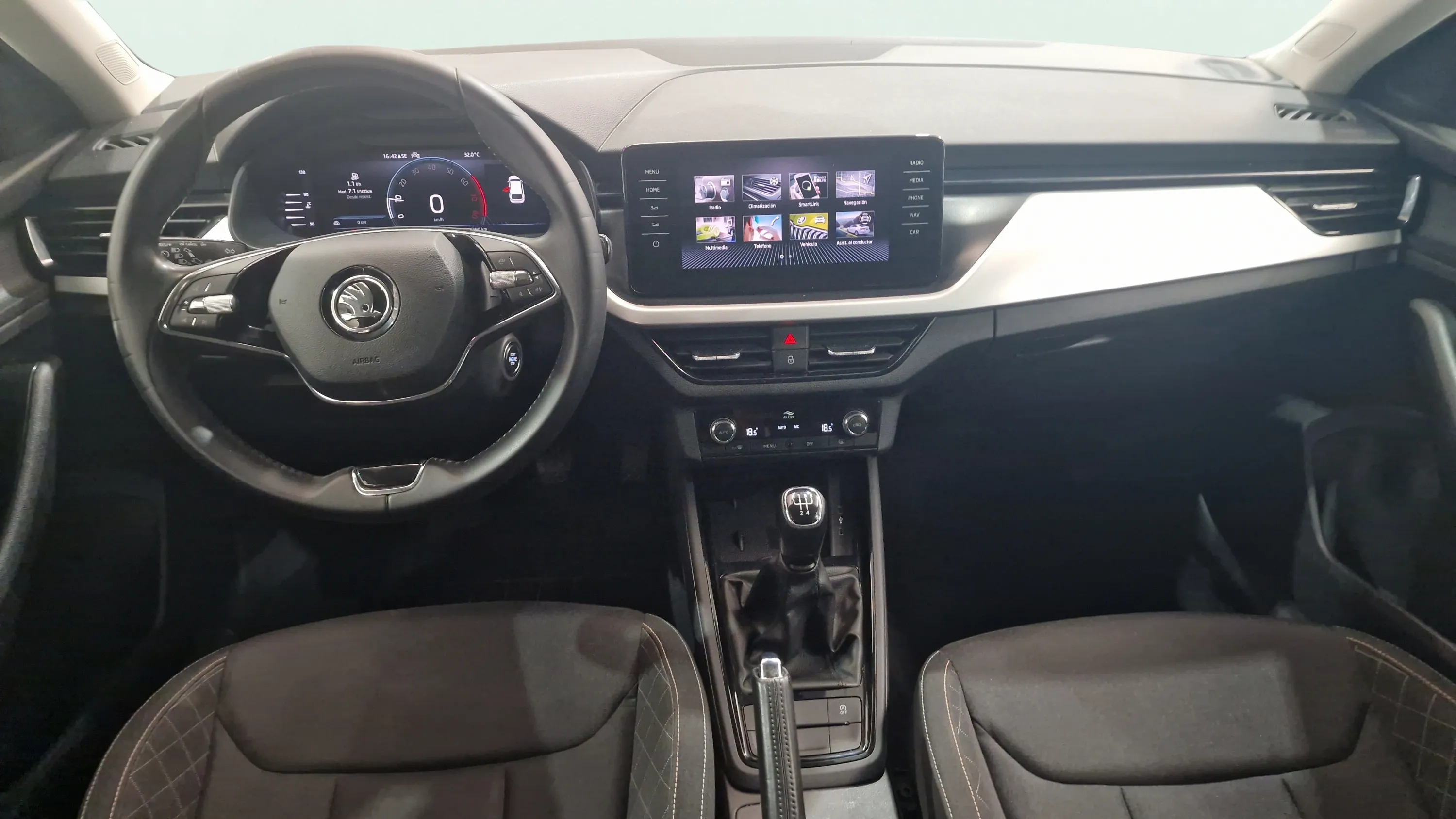 Škoda Scala 1.0 TSI Active - foto 7