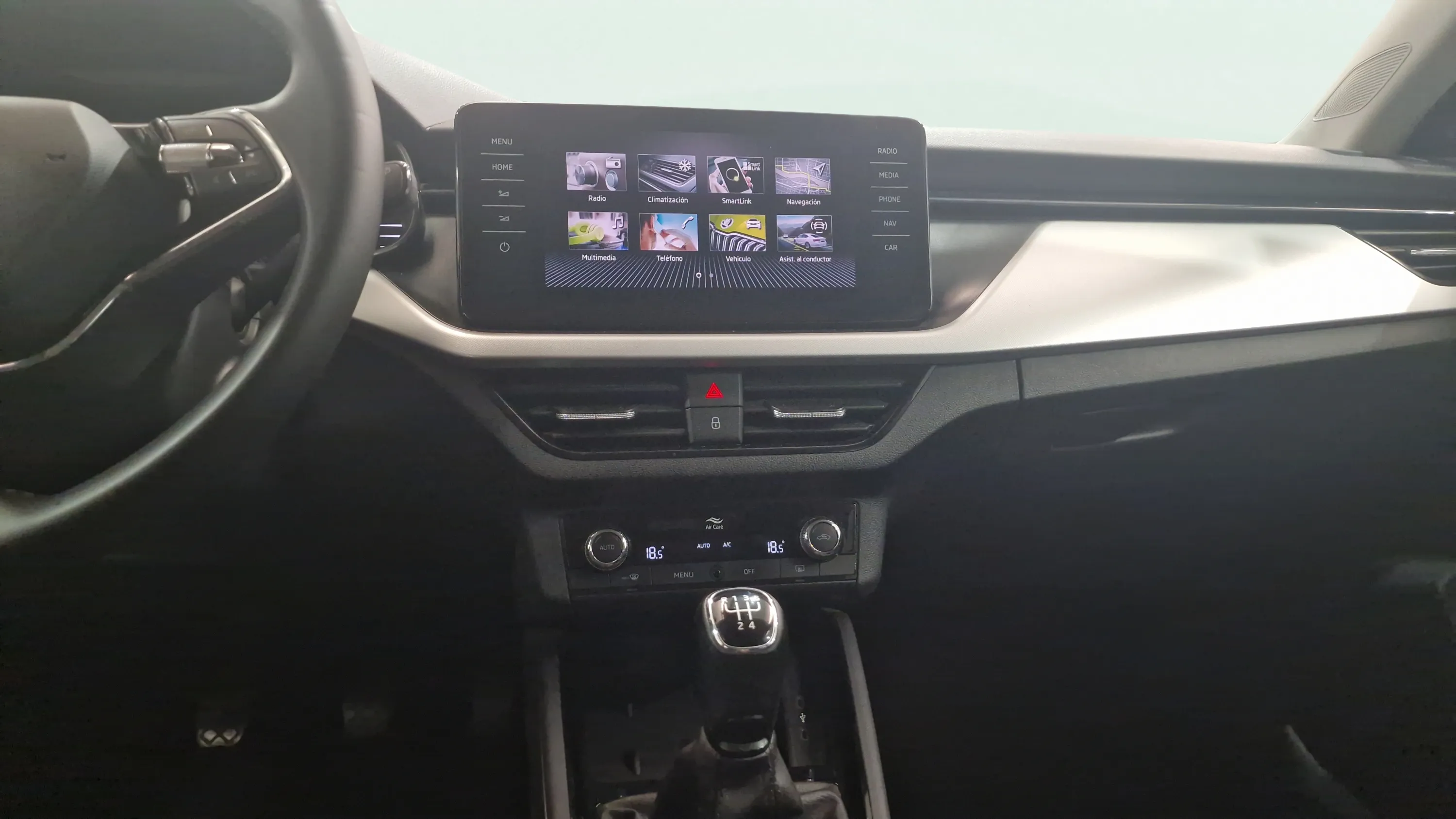 Škoda Scala 1.0 TSI Active - foto 8
