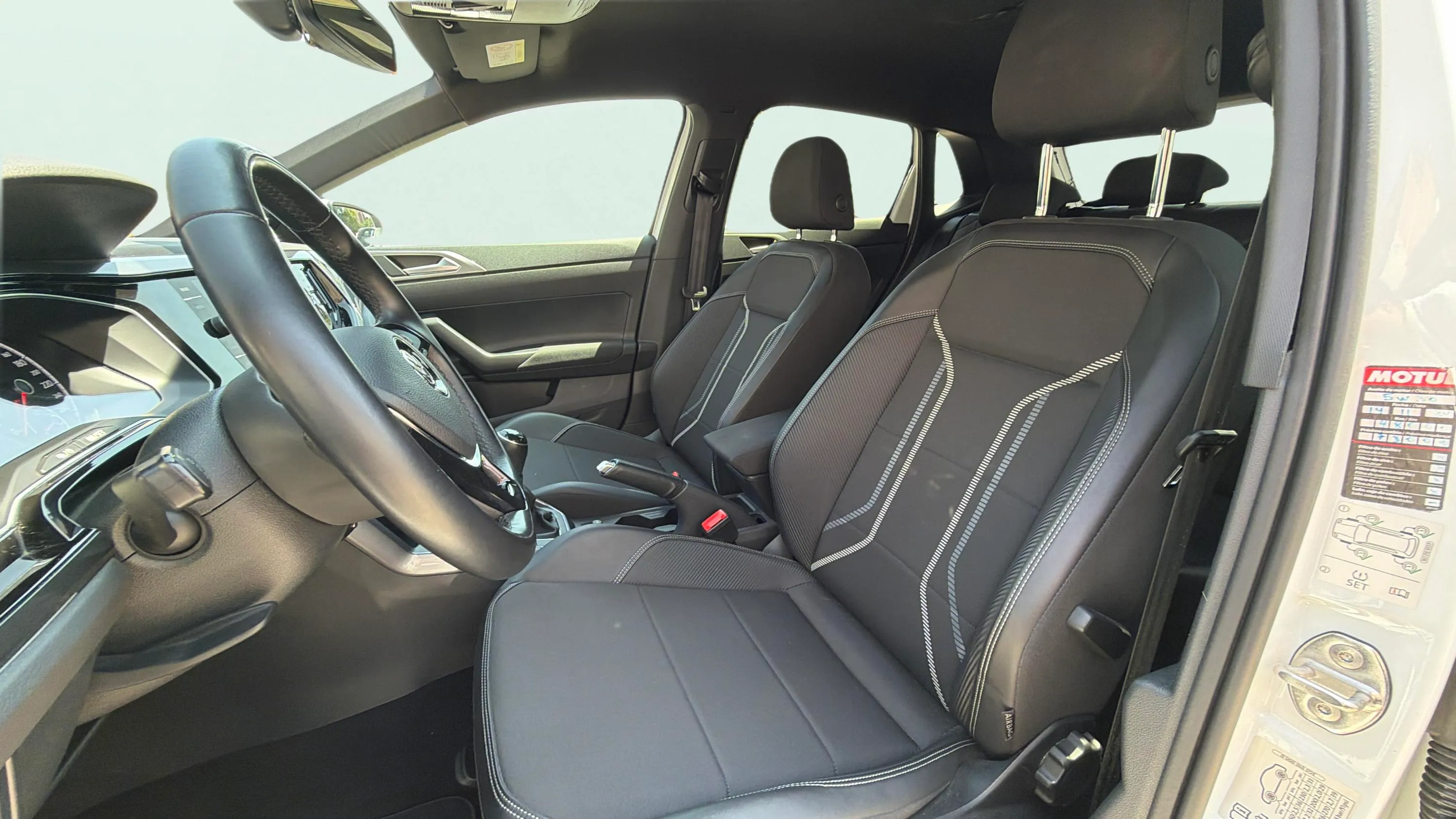 Volkswagen Polo Sport 1.0 TSI - foto 13
