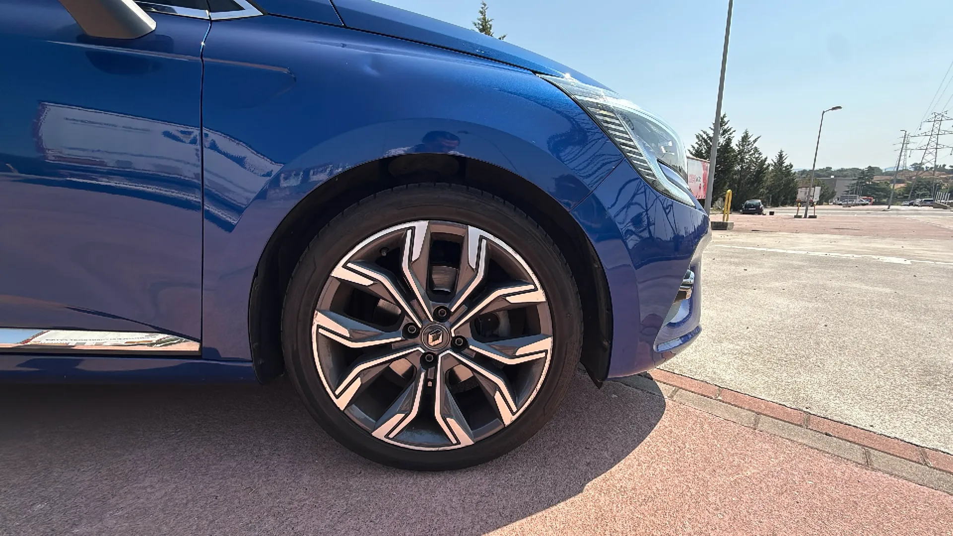 Renault Clio Zen TCe GPF EDC - foto 17