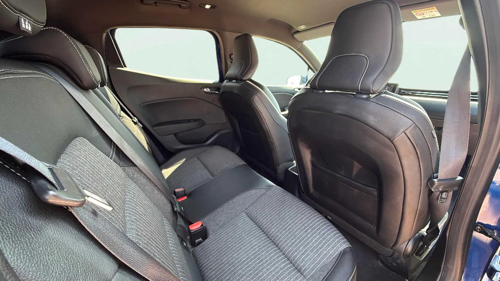 Renault Clio Zen TCe GPF EDC - foto 14