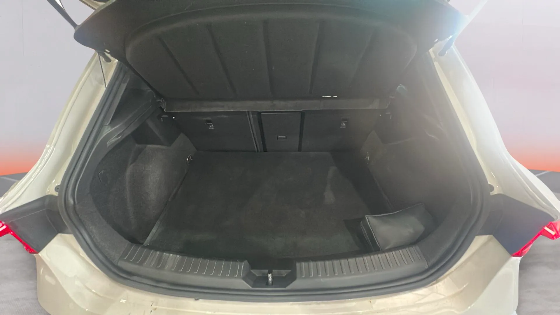Cupra León 1.4 e-Hybrid DSG - foto 15