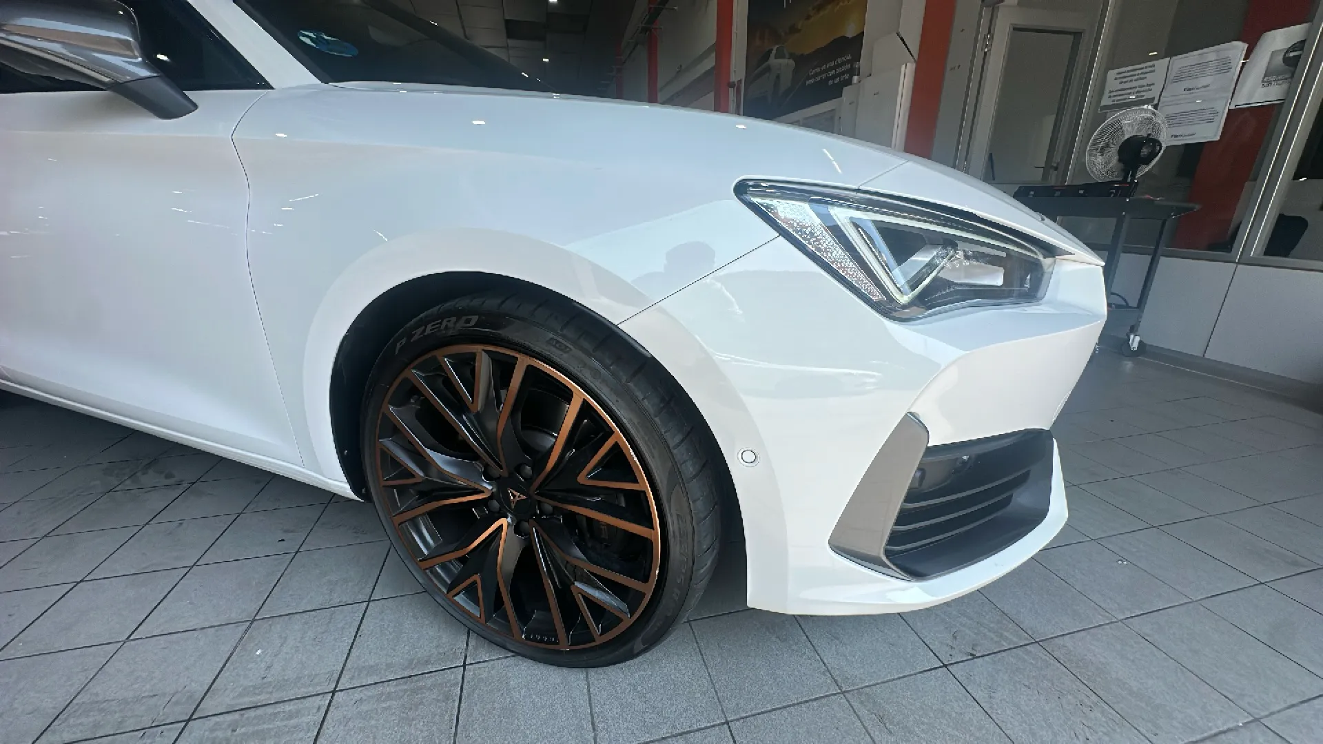 Cupra León 1.4 e-Hybrid DSG - foto 17