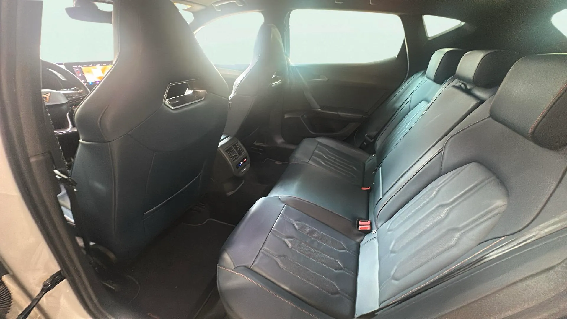 Cupra León 1.4 e-Hybrid DSG - foto 18