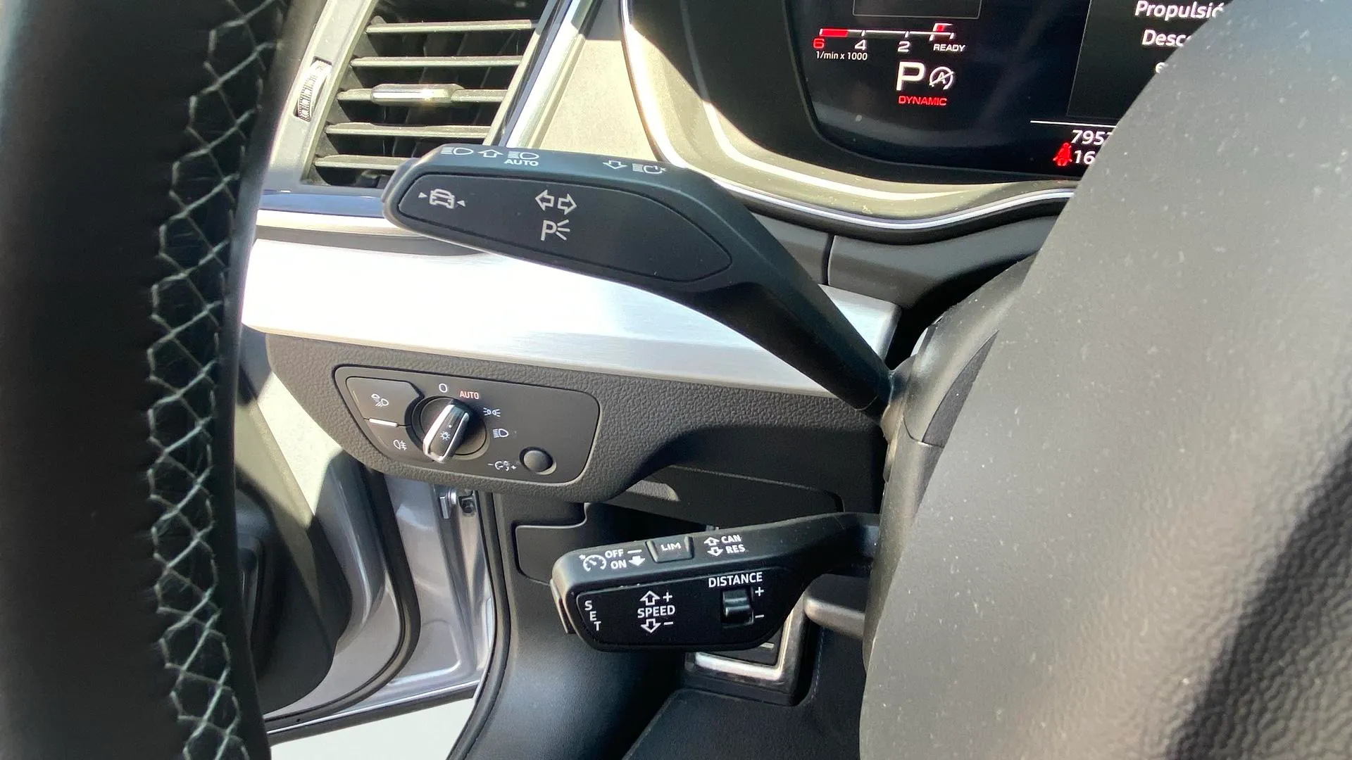 Audi Q5 S line 40 TDI quattro-ultra - foto 21
