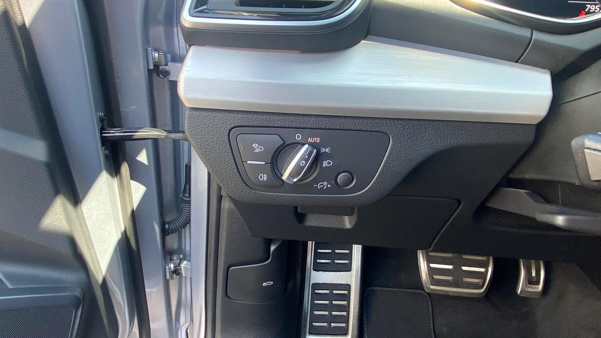 Audi Q5 S line 40 TDI quattro-ultra - foto 23