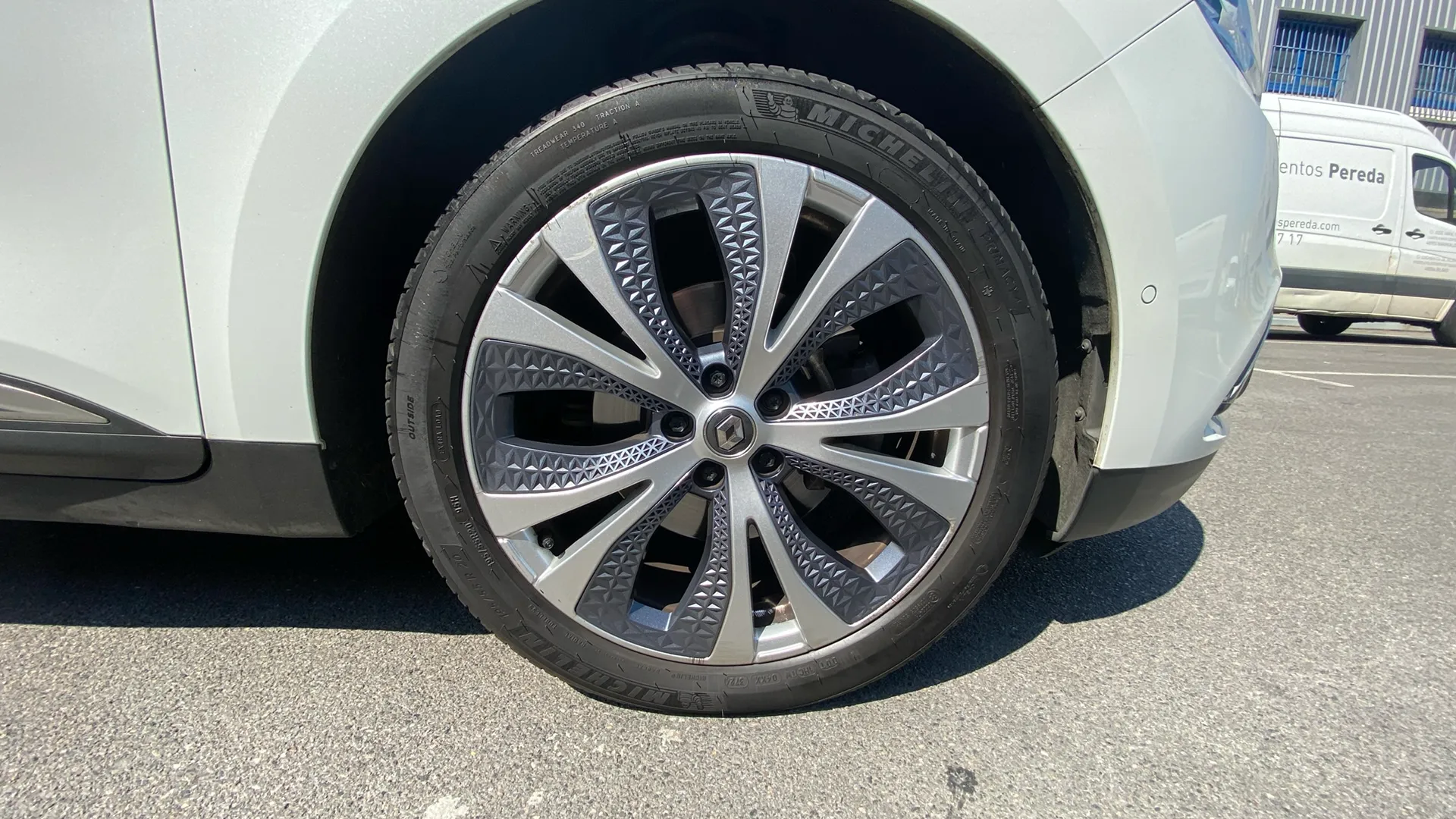 Renault Scénic Zen TCe GPF - foto 27