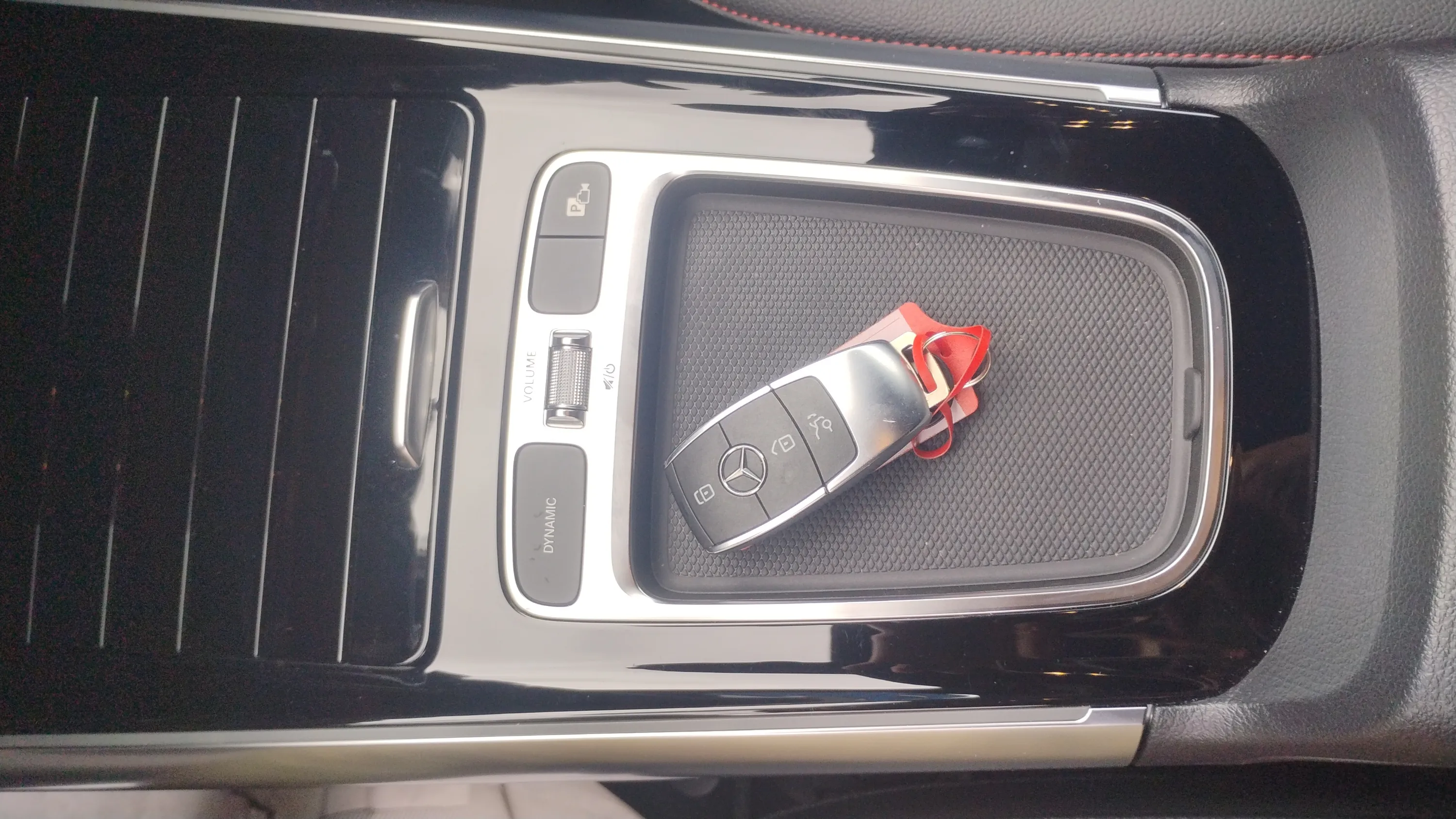 Mercedes-Benz GLA 250 e con tecnología híbrida EQ - foto 19