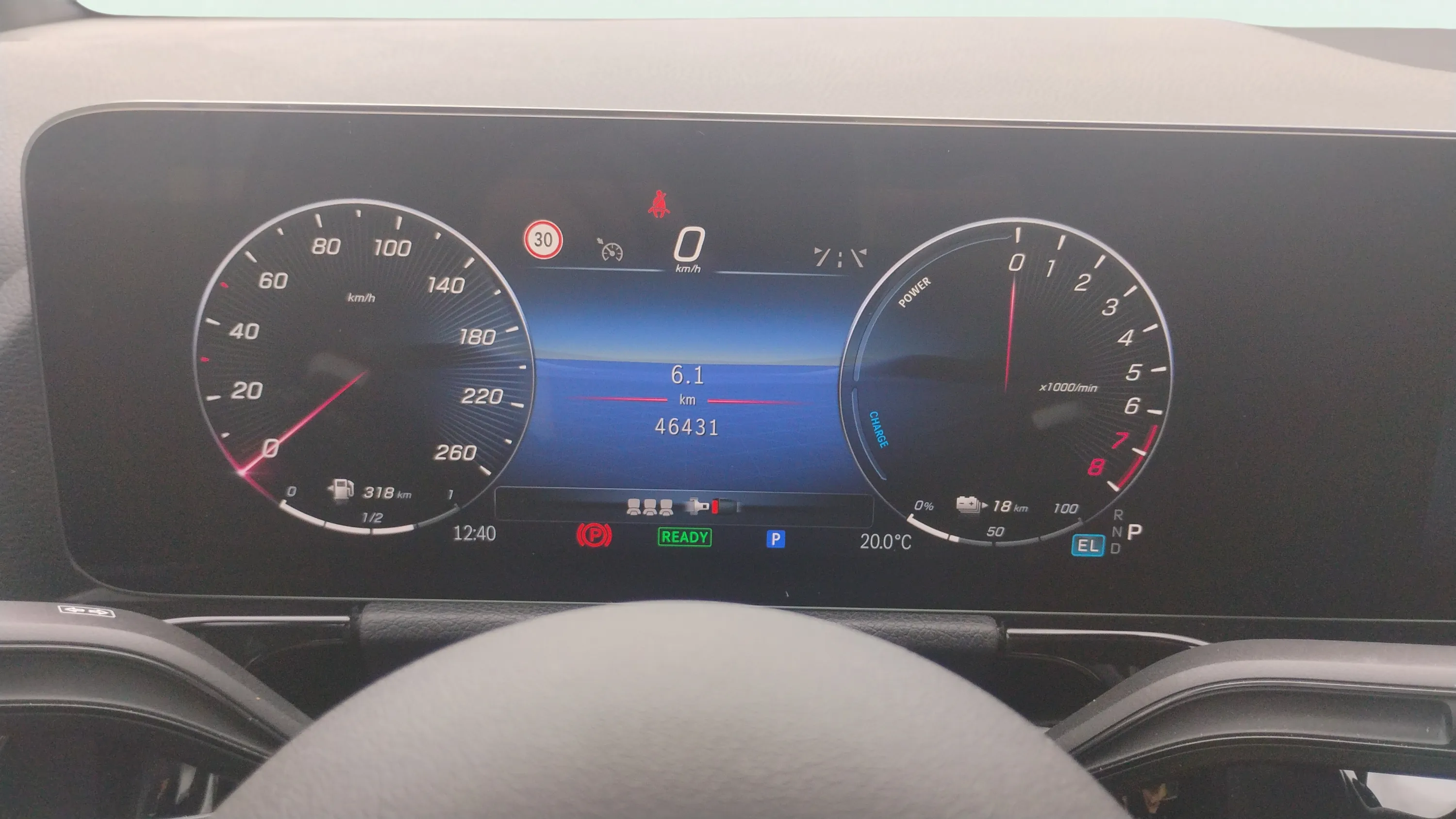 Mercedes-Benz GLA 250 e con tecnología híbrida EQ - foto 12