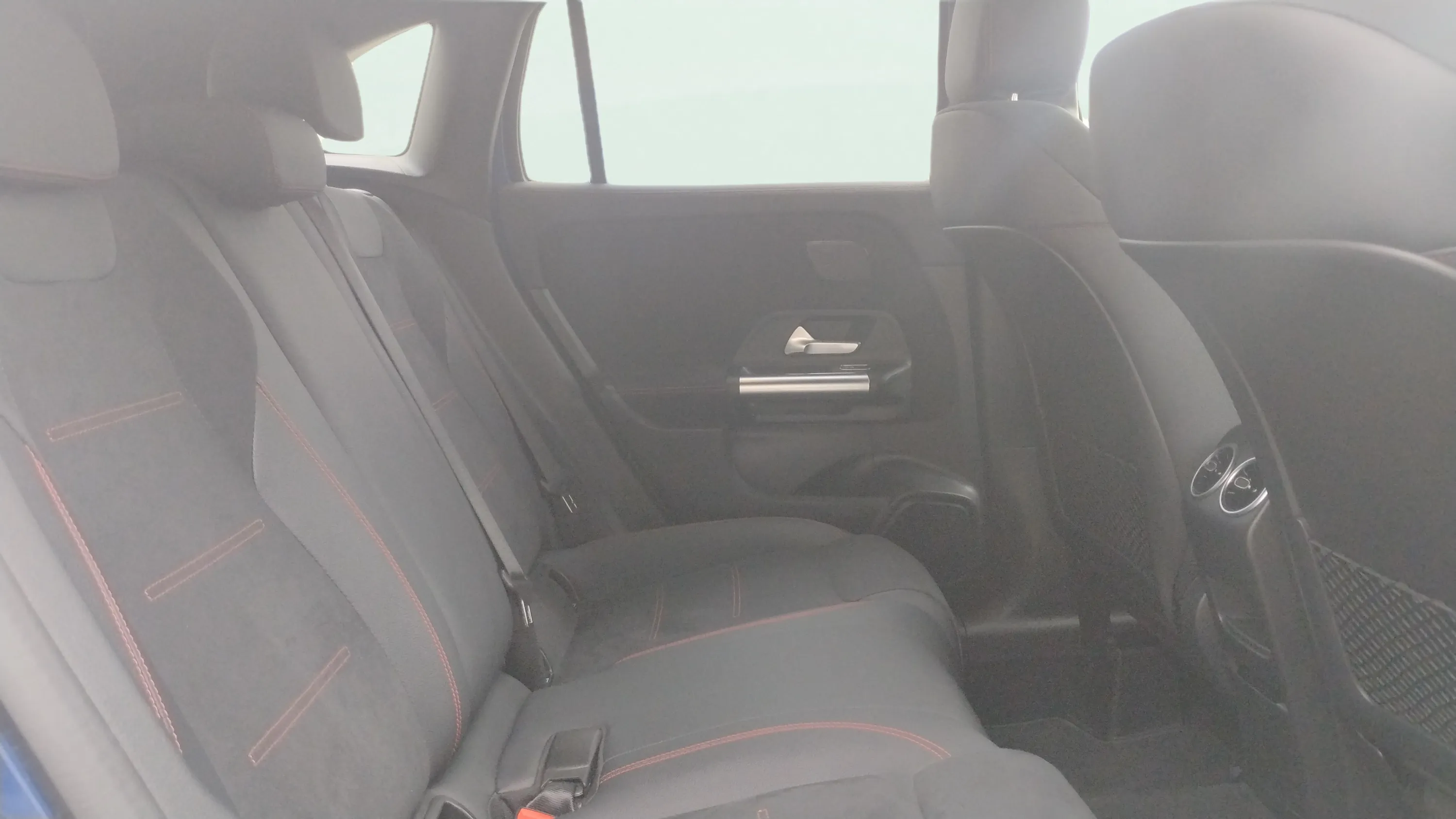 Mercedes-Benz GLA 250 e con tecnología híbrida EQ - foto 15
